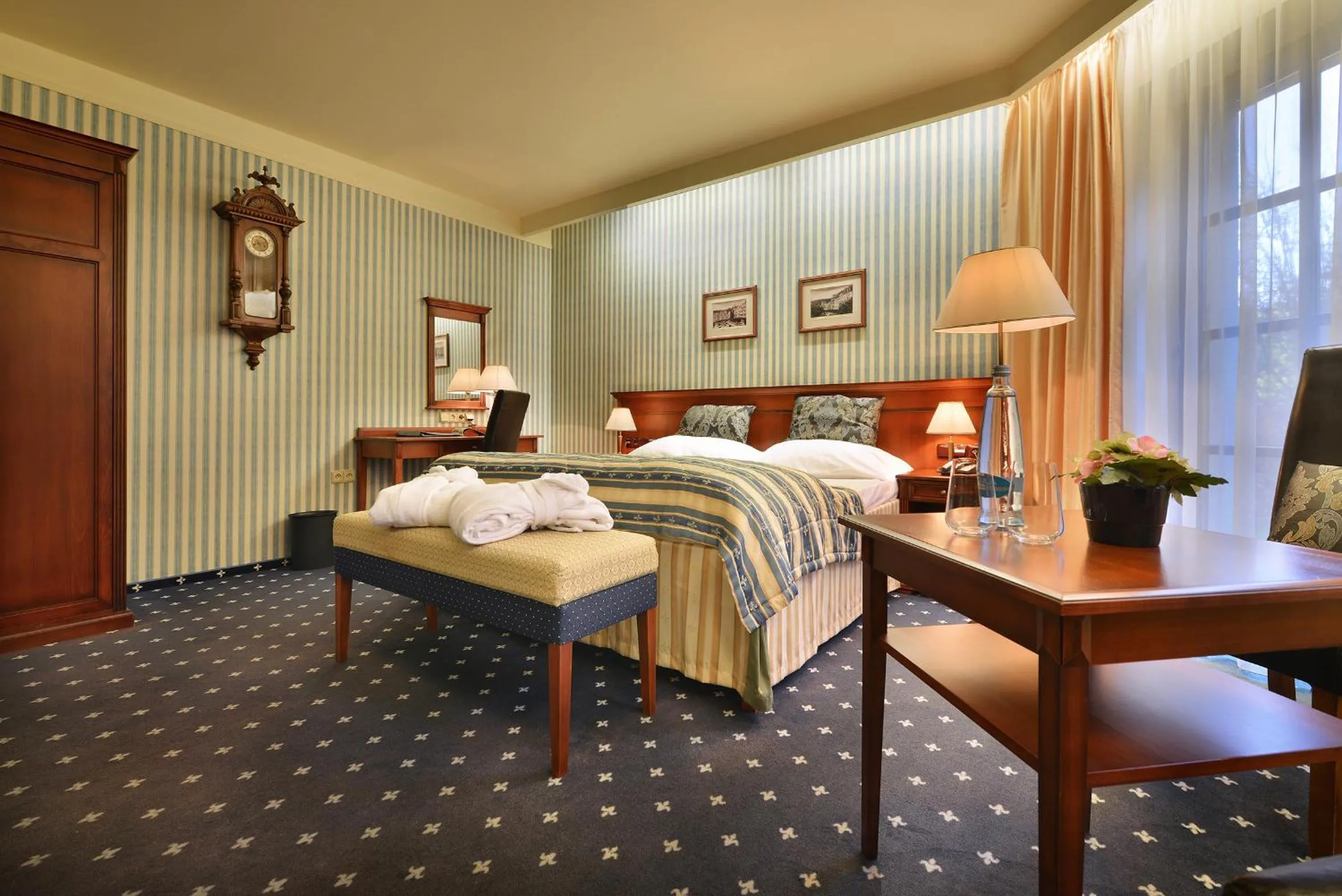 Bed in Wellness Golf Hotel Morris