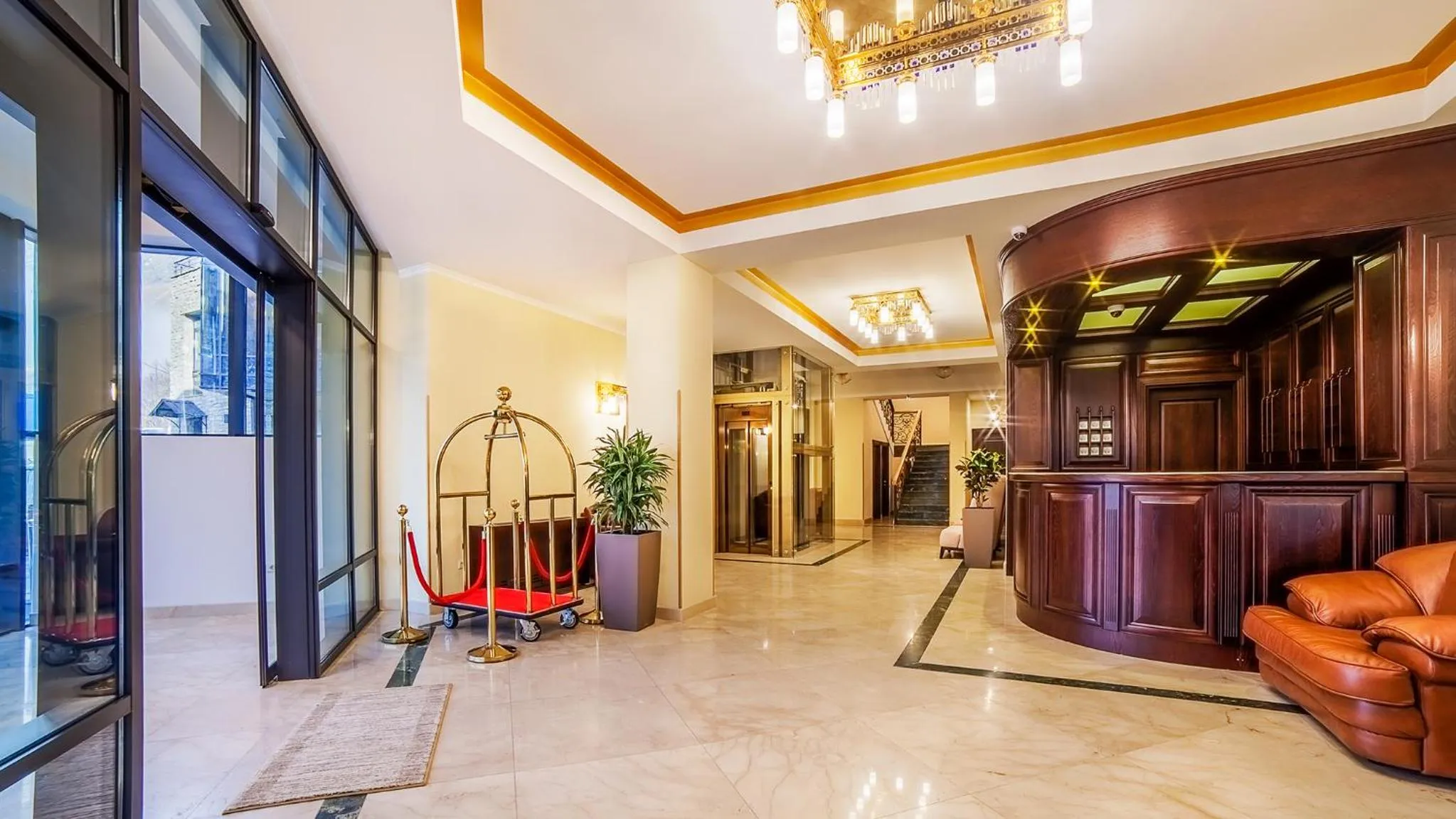 Lobby or reception in Porta Caucasia Kazbegi