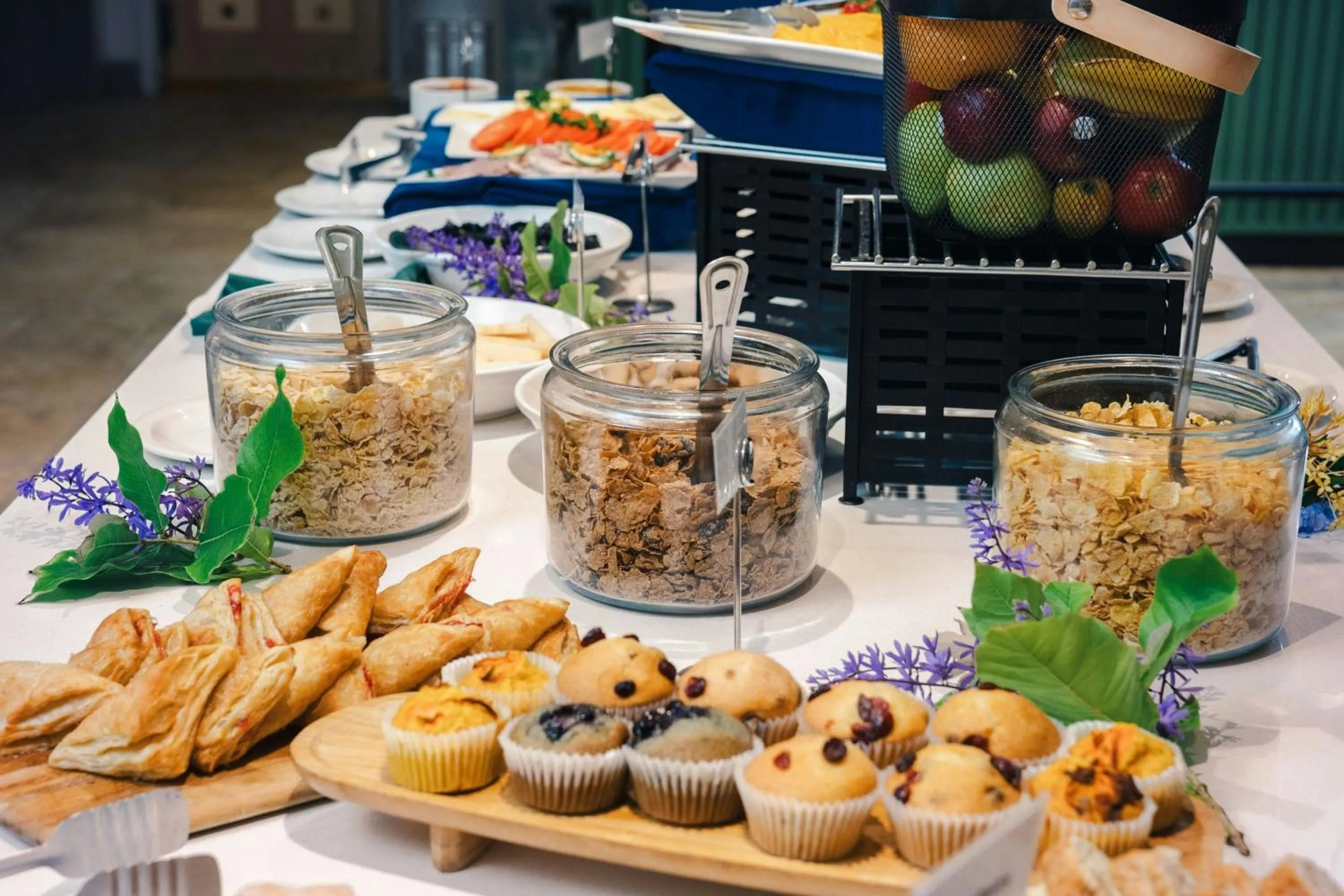 Lounge or bar in Courtyard by Marriott Bridgetown, Barbados