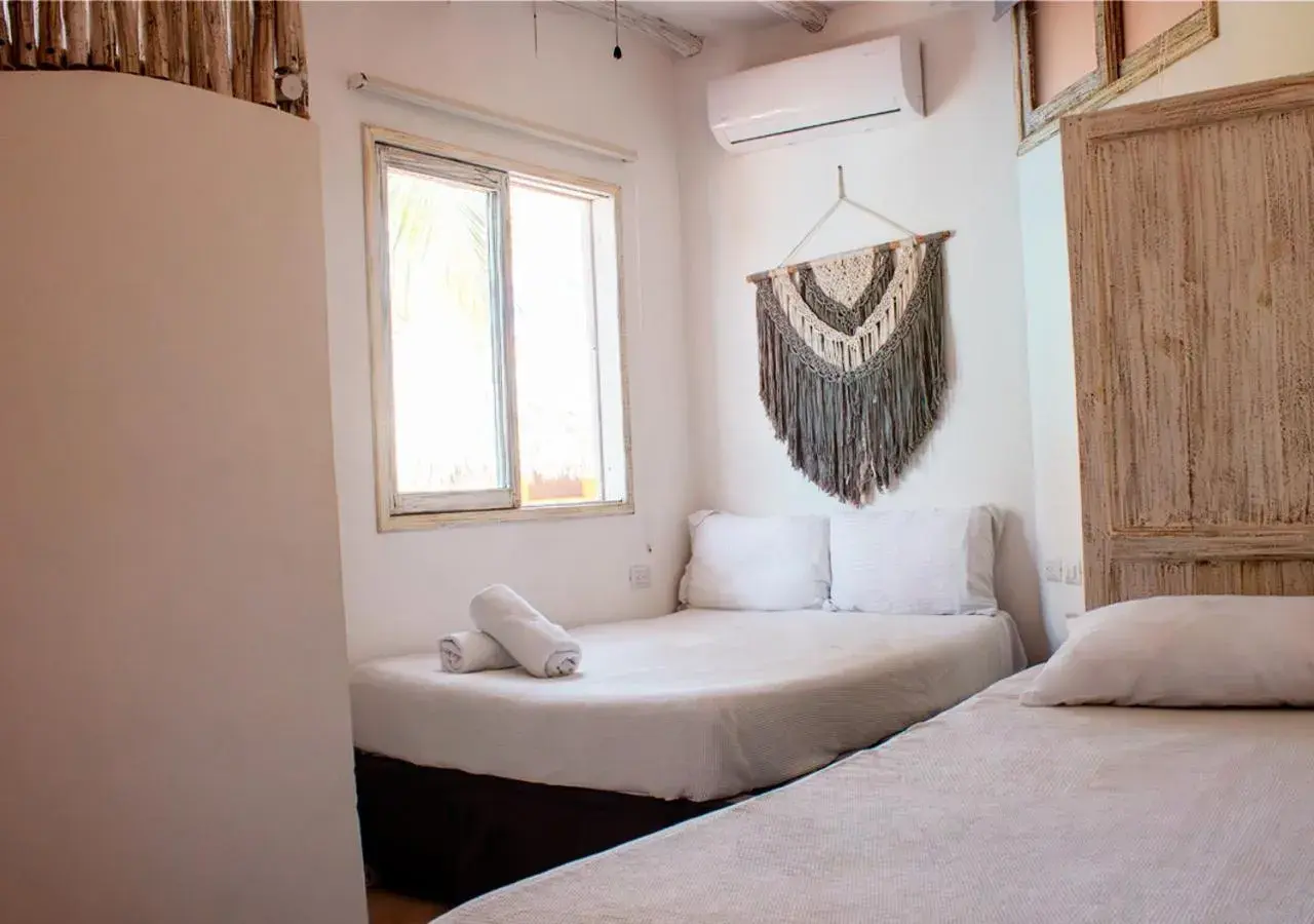 Budget Twin Room in Holbox Dream Beachfront Hotel Budget Twin Room in Holbox Dream Beachfront Hotel