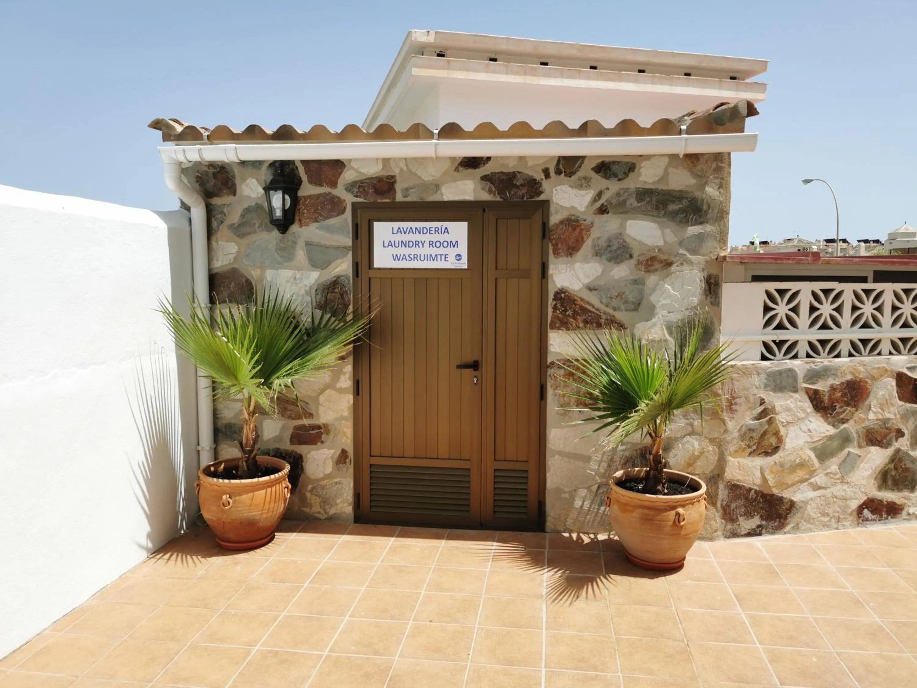 laundry in Apartamentos La Baranda