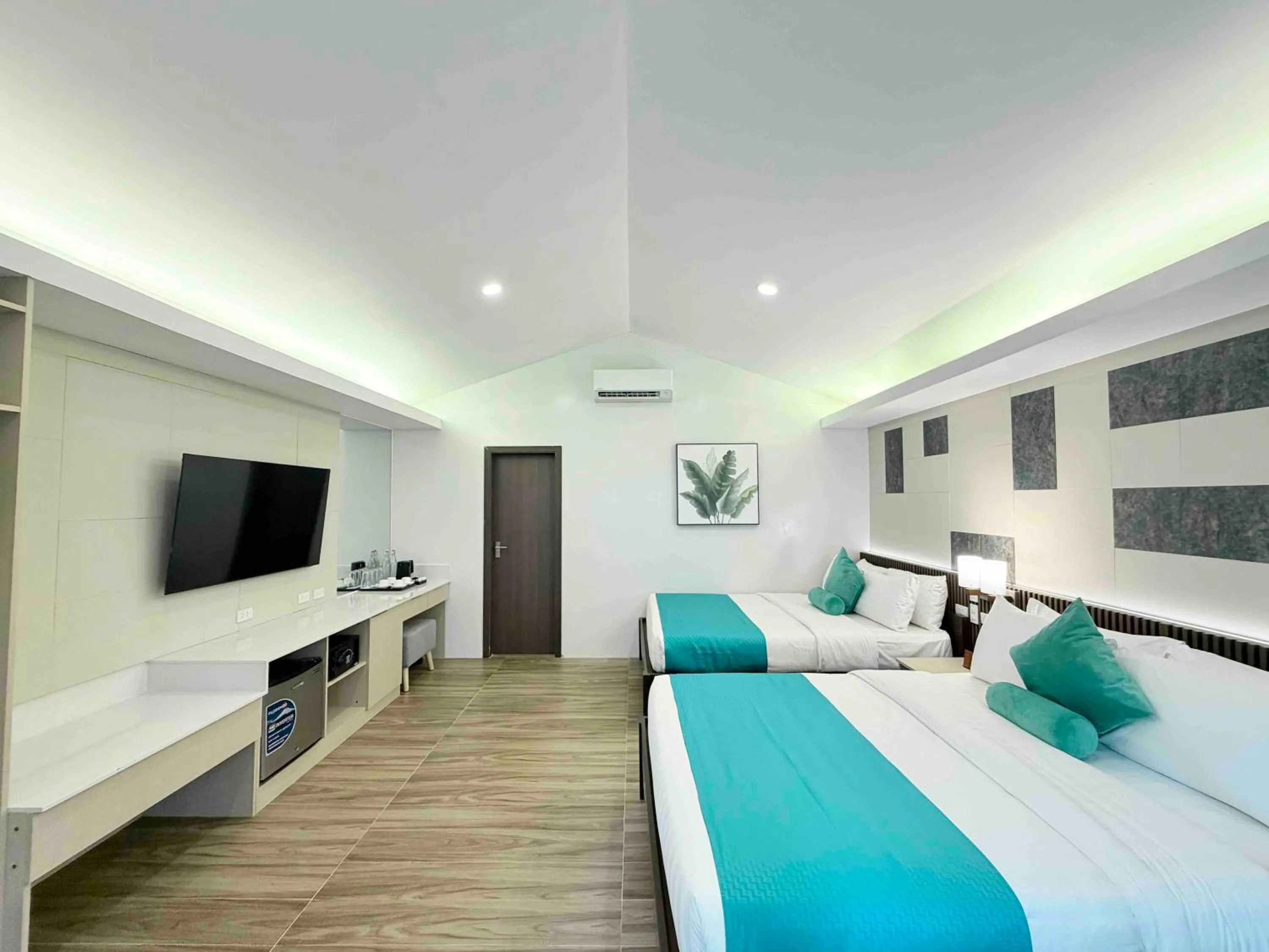 Bedroom, Bed in Solina Beach & Nature Resort