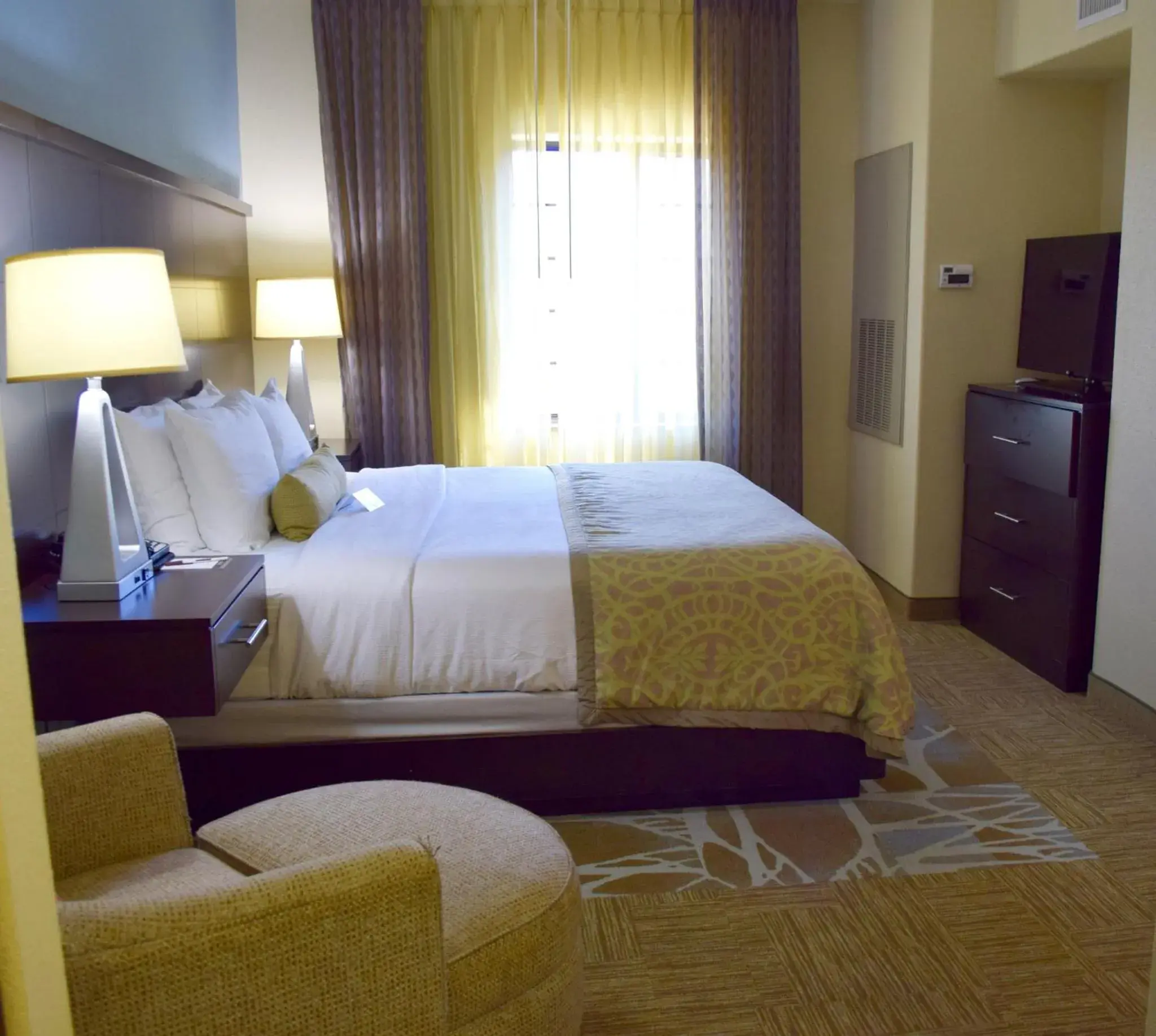 Two-Bedroom Suite - Mobility Accessible Roll In Shower in Staybridge Suites Houston Stafford - Sugar Land by IHG Two-Bedroom Suite - Mobility Accessible Roll In Shower in Staybridge Suites Houston Stafford - Sugar Land by IHG