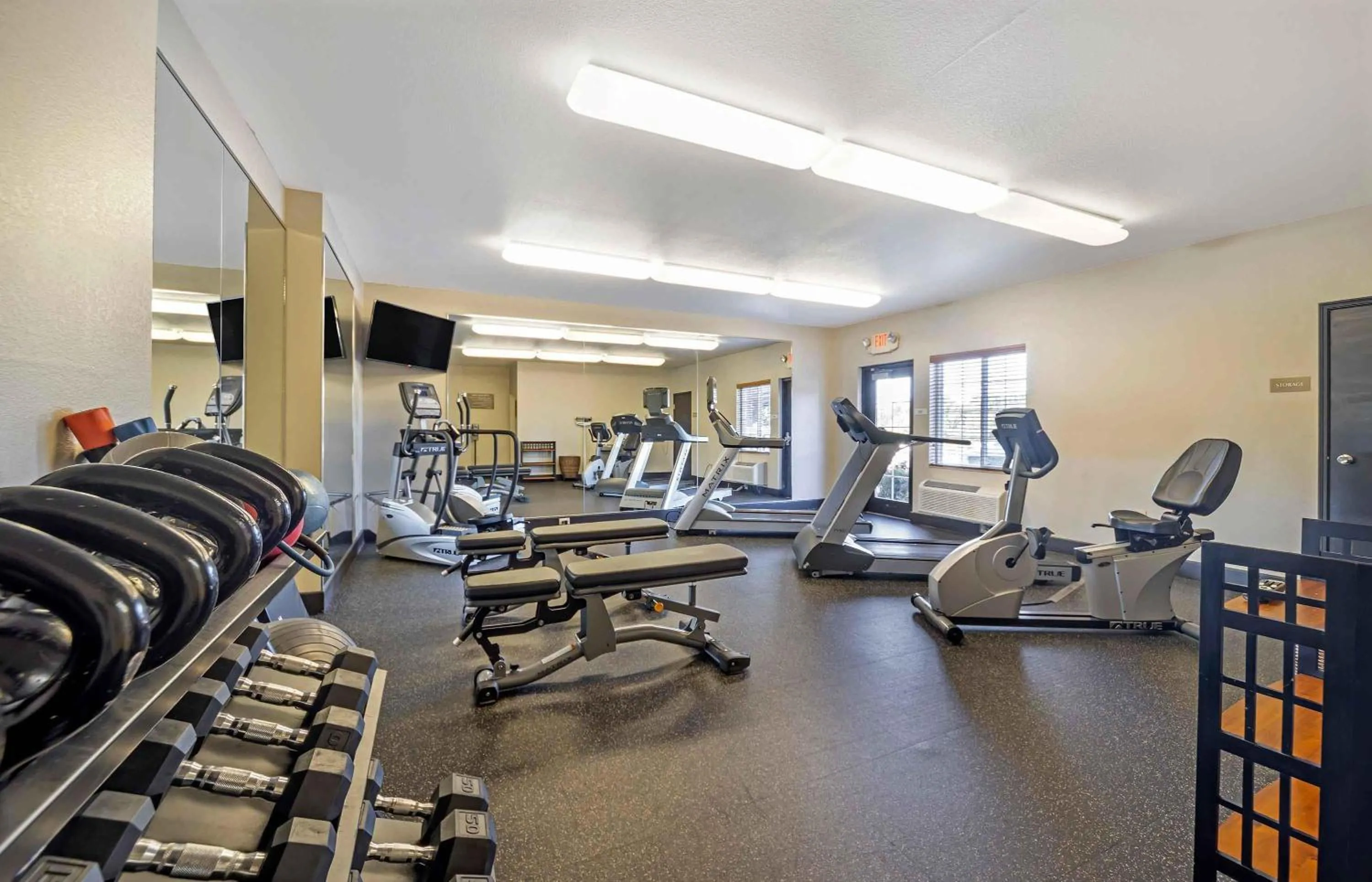 Fitness centre/facilities in Extended Stay America Suites - Lawton - Fort Sill