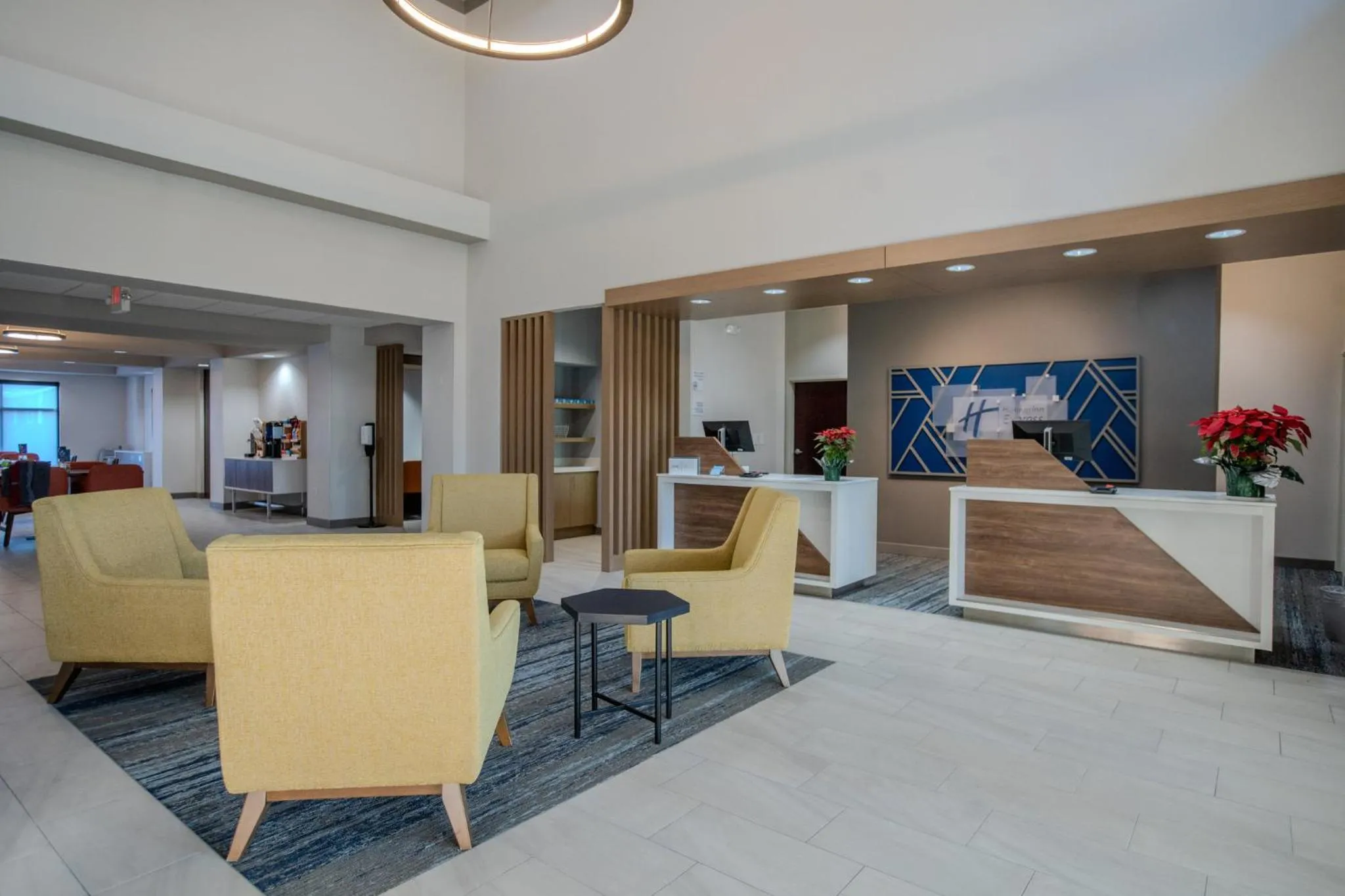 Property building in Holiday Inn Express & Suites Cleveland by IHG