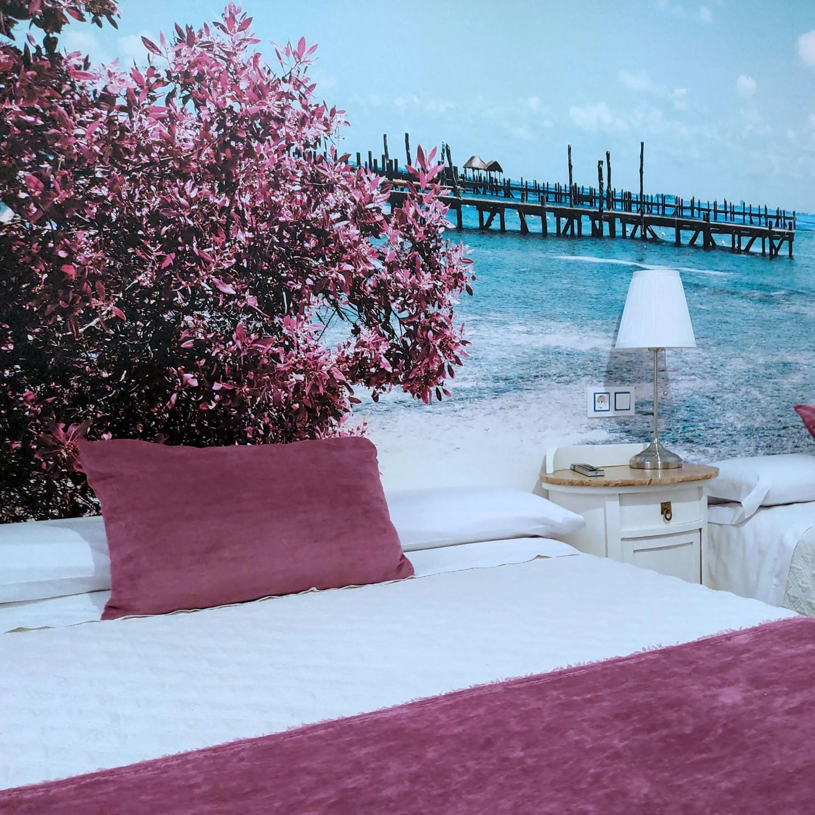 Decorative detail in Hostal Bruña Paseo del Prado