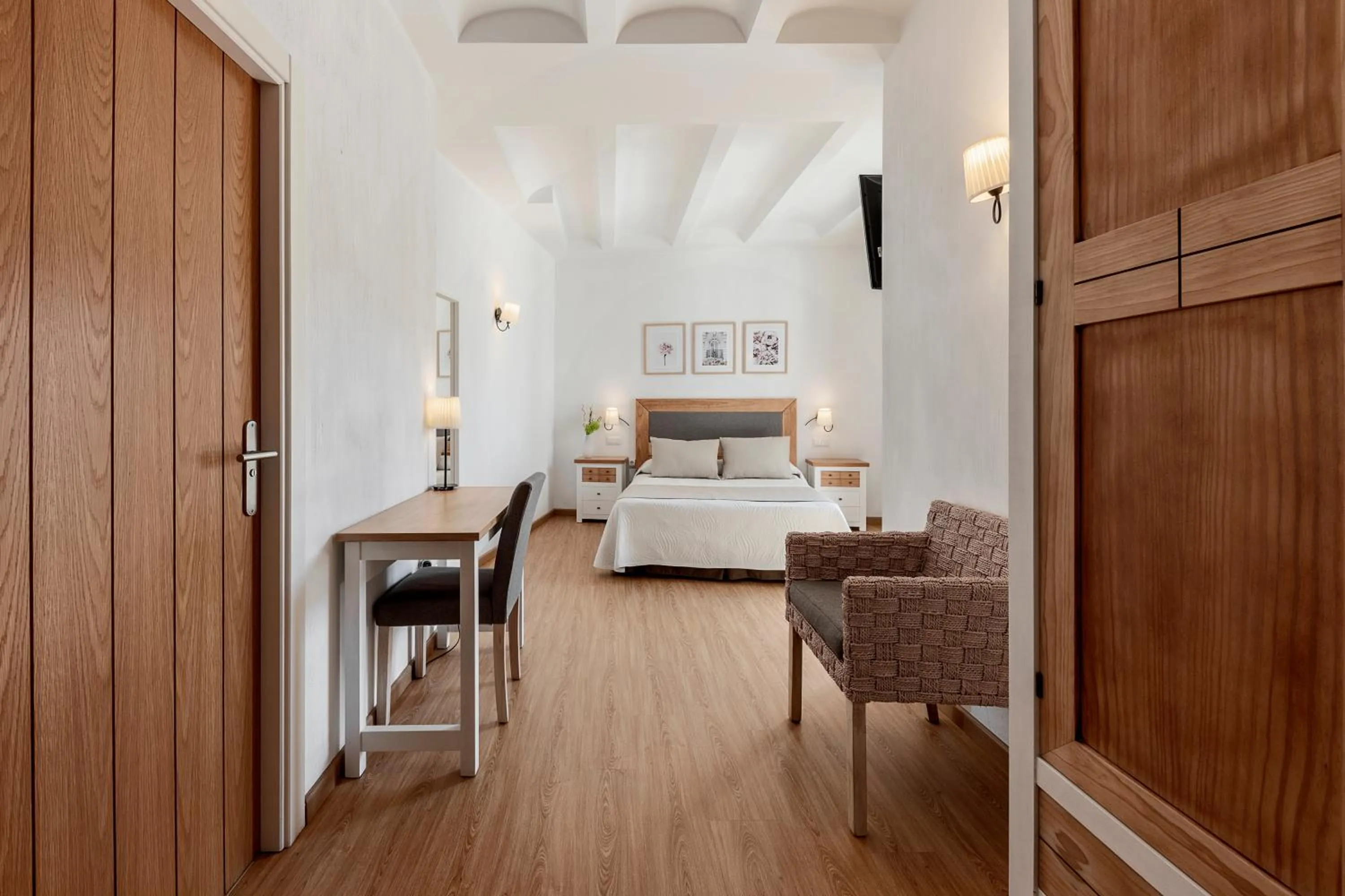 Bed in Hotel La Sitja - Adults only