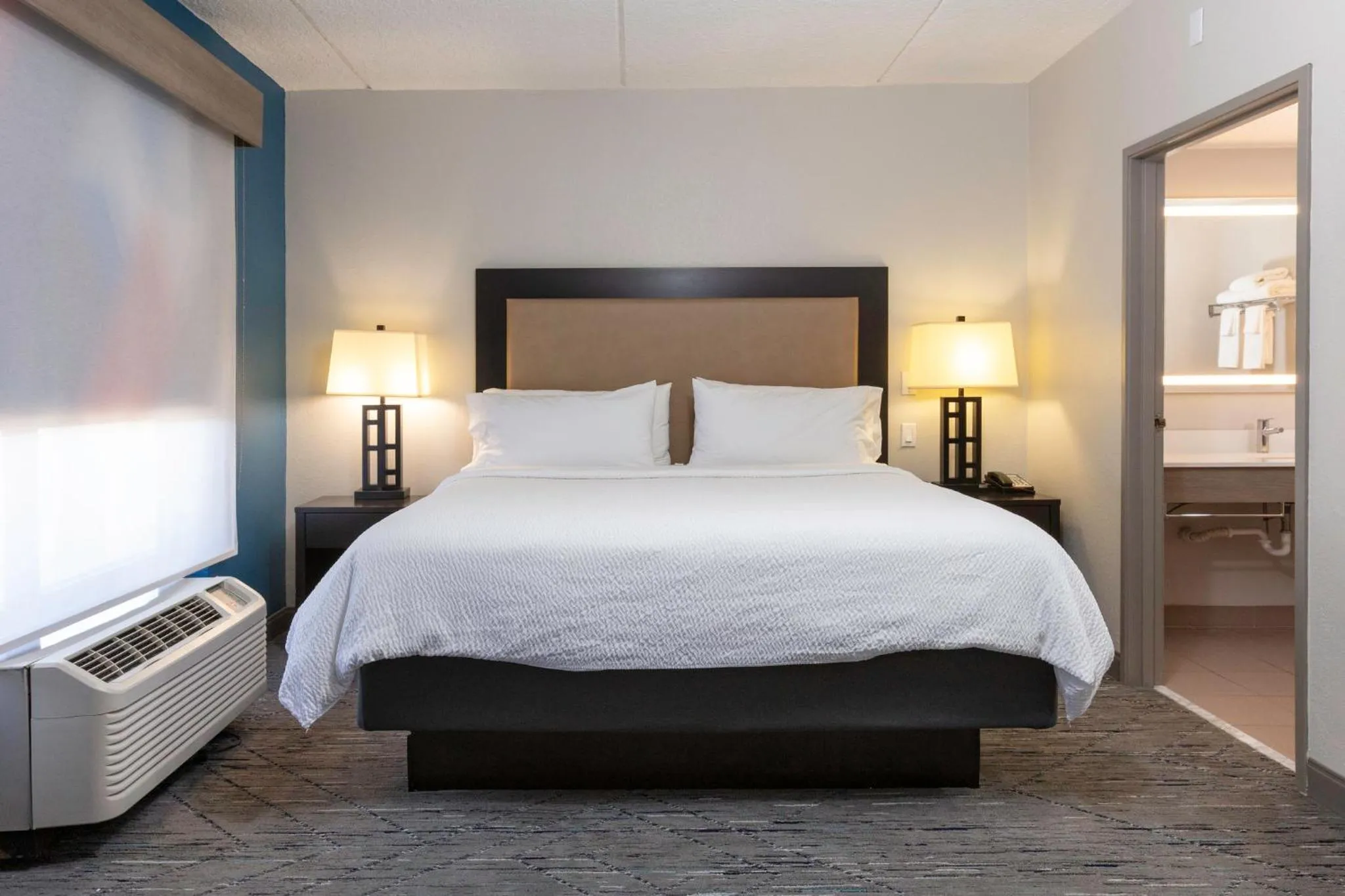 Photo of the whole room, Bed in Holiday Inn Express Hotel & Suites Jacksonville Airport by IHG