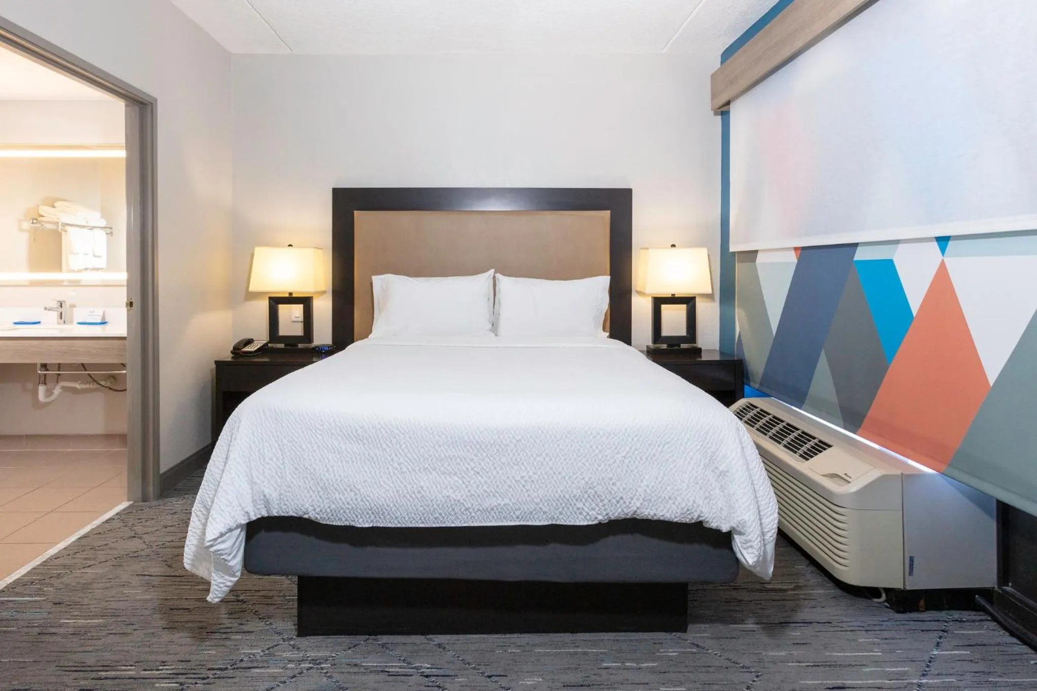 Photo of the whole room, Bed in Holiday Inn Express Hotel & Suites Jacksonville Airport by IHG