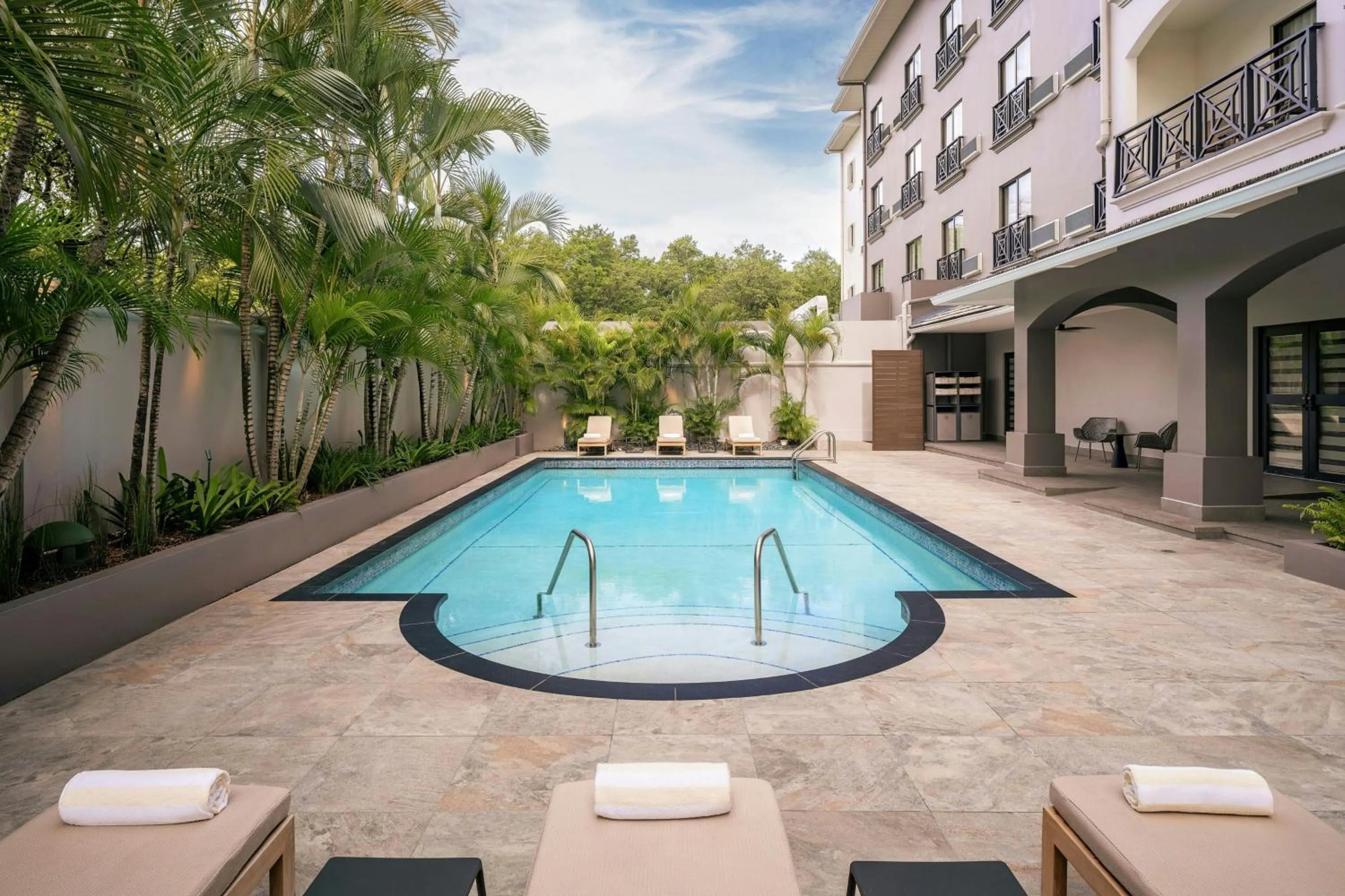 Swimming pool in Courtyard by Marriott Port of Spain