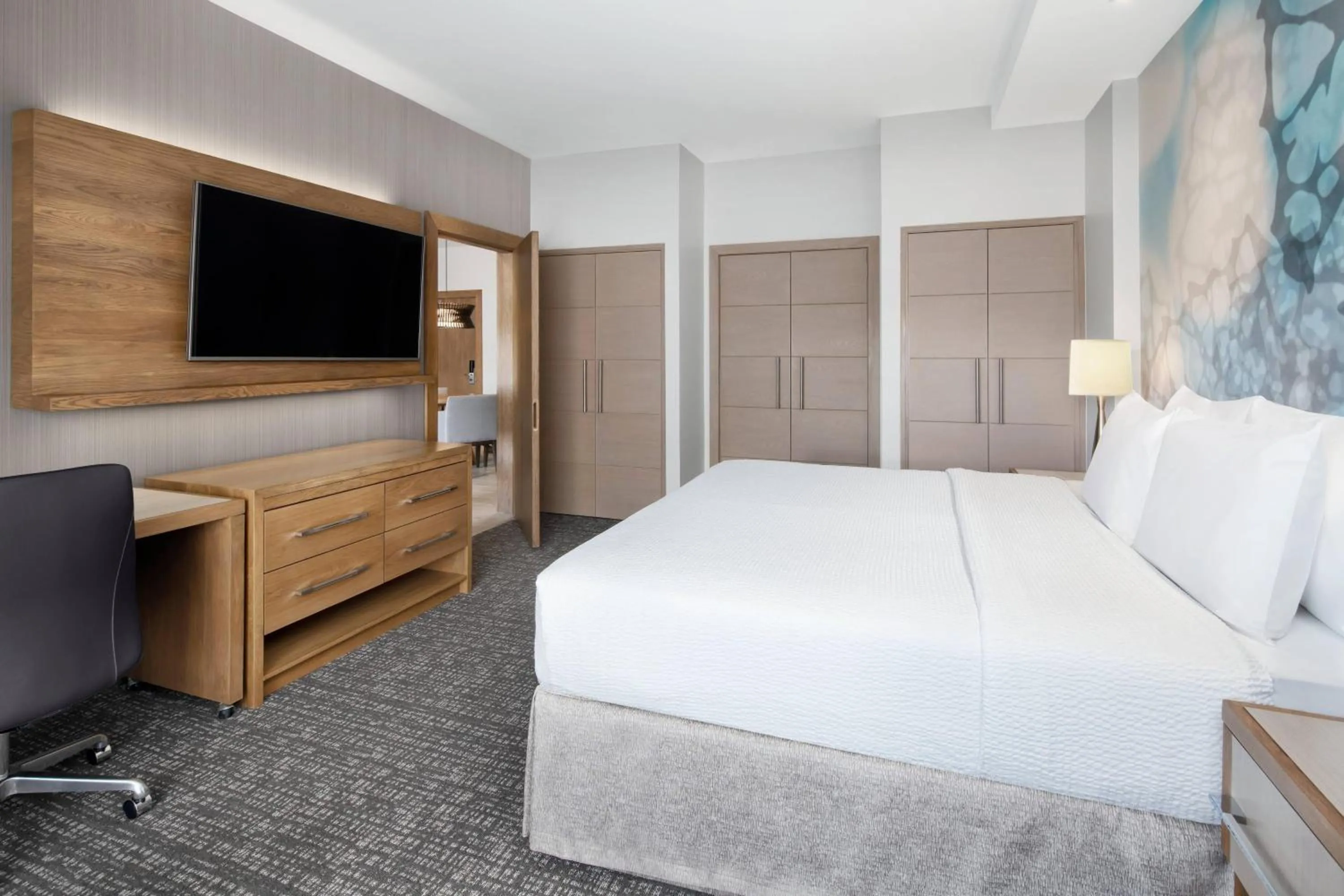 Bedroom, Bed in Courtyard by Marriott Port of Spain