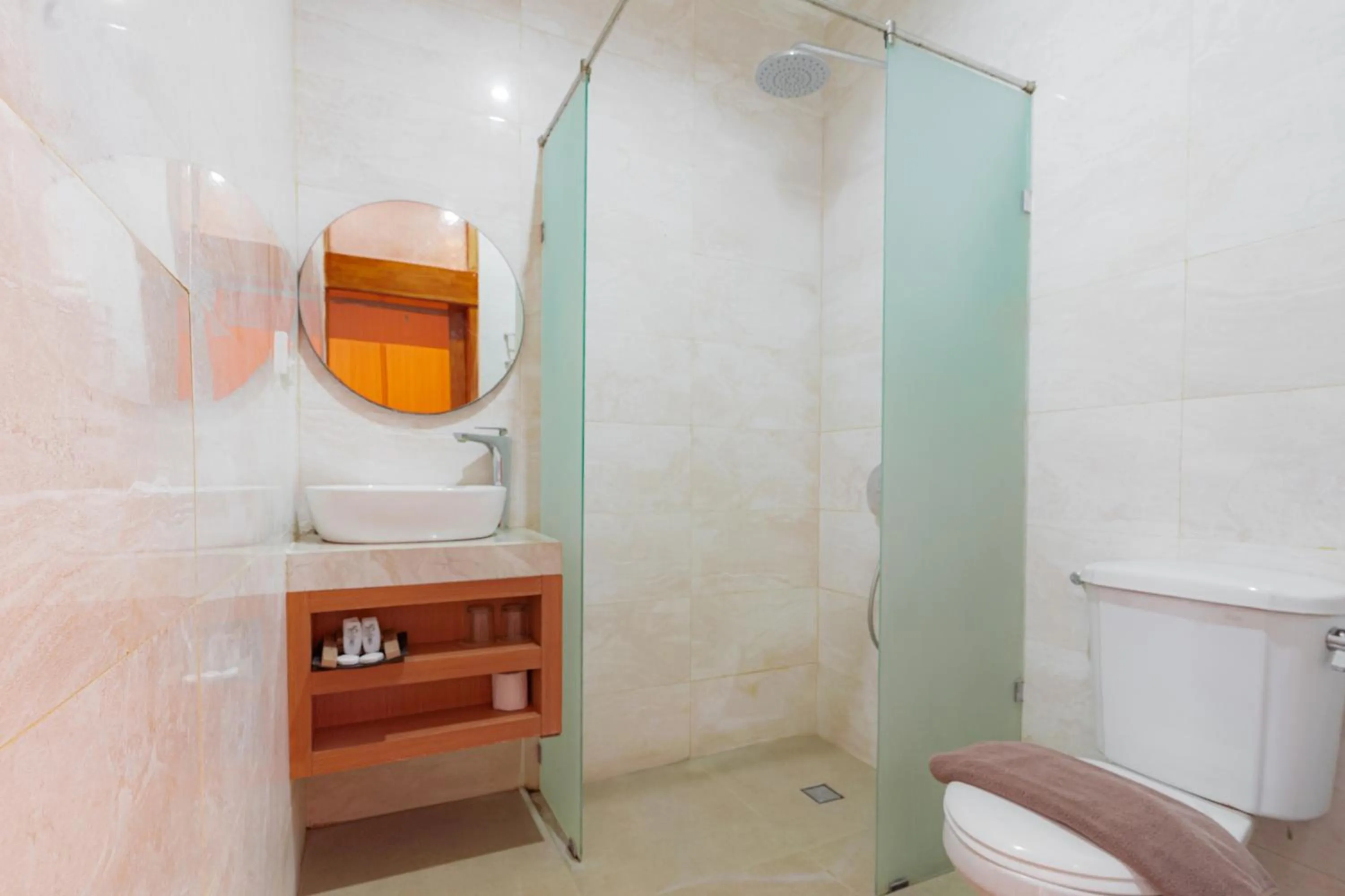 Shower in Wina Holiday Villa Kuta Bali