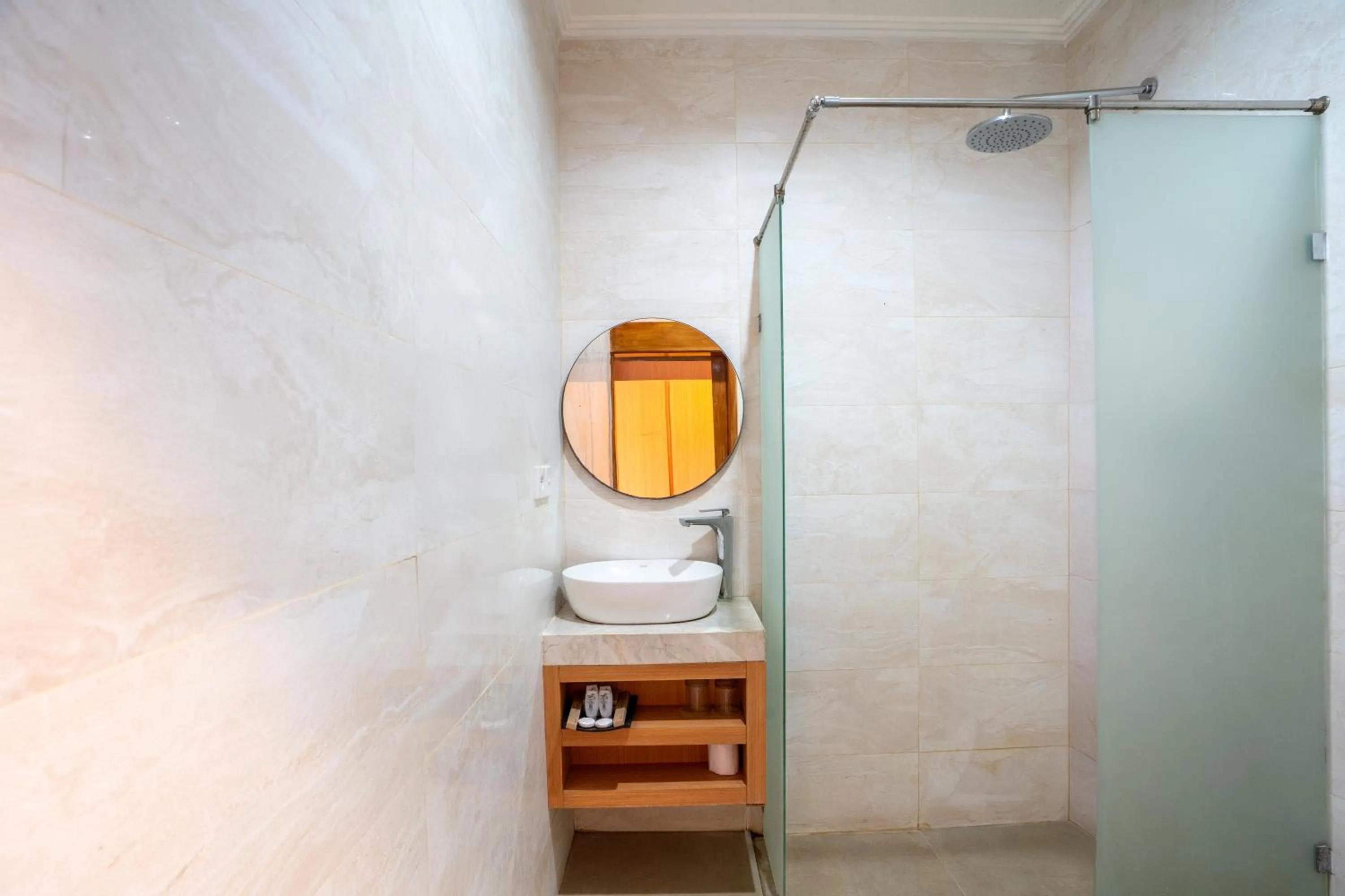 Shower in Wina Holiday Villa Kuta Bali