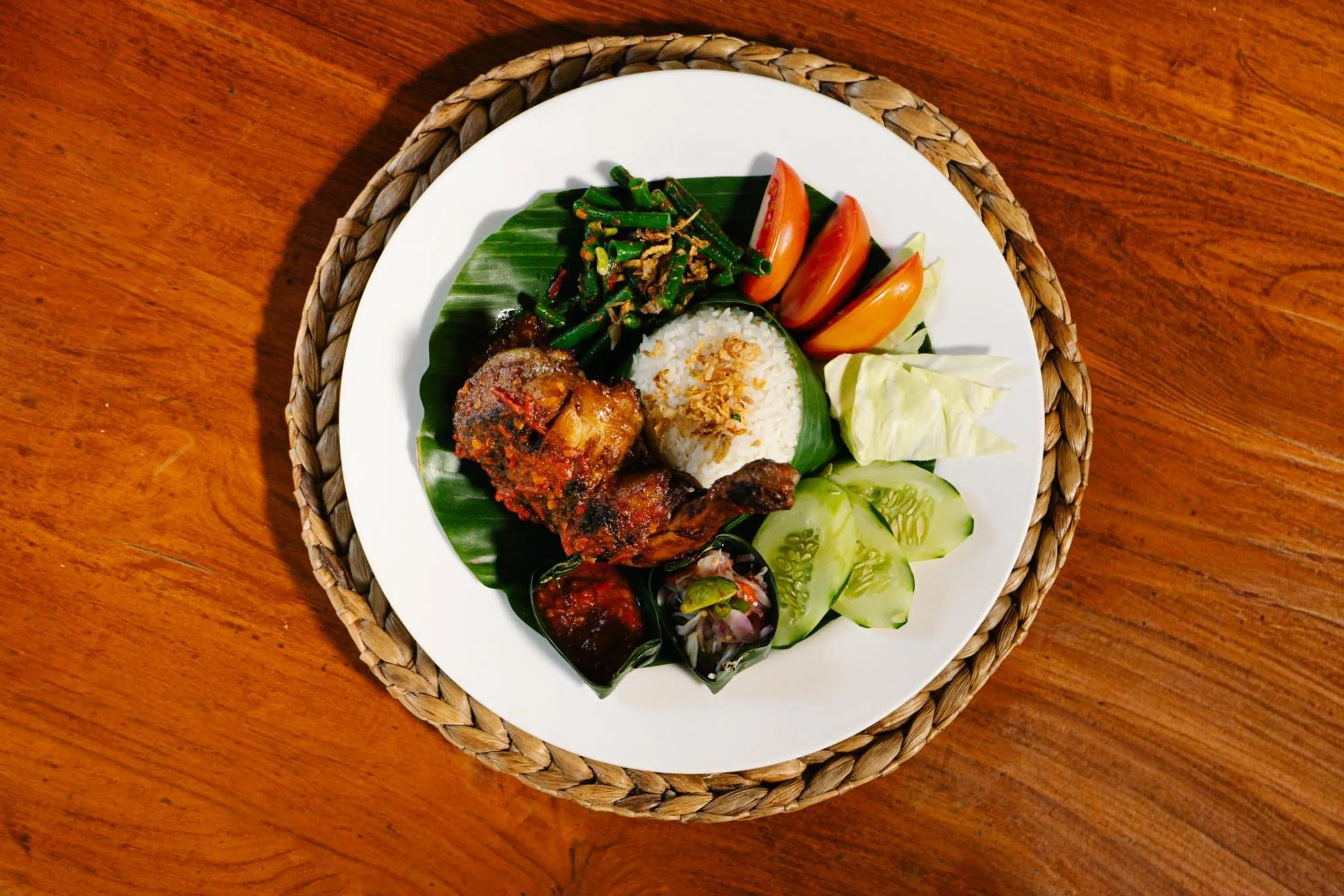 Food and drinks in Wina Holiday Villa Kuta Bali