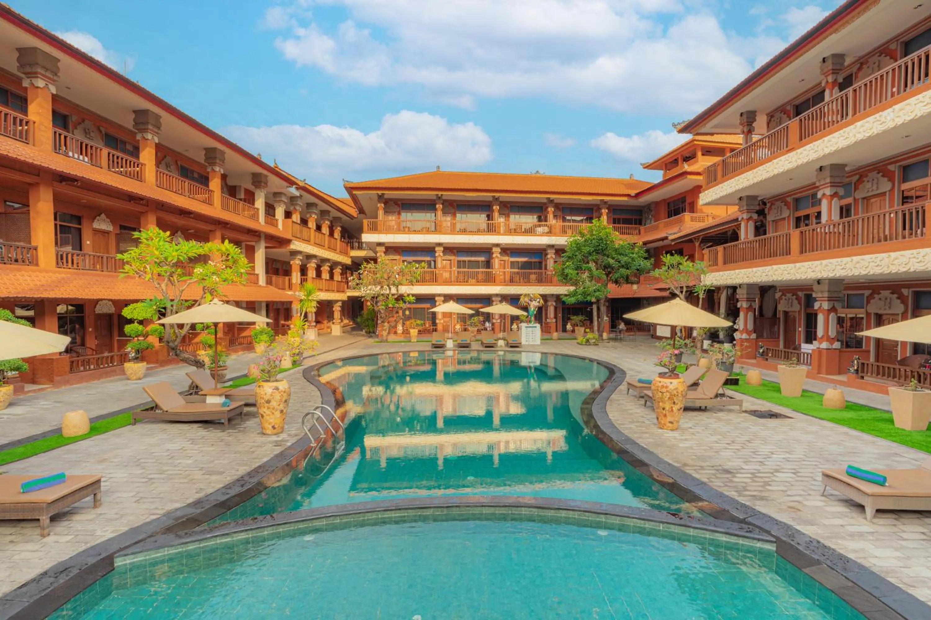 Swimming pool in Wina Holiday Villa Kuta Bali