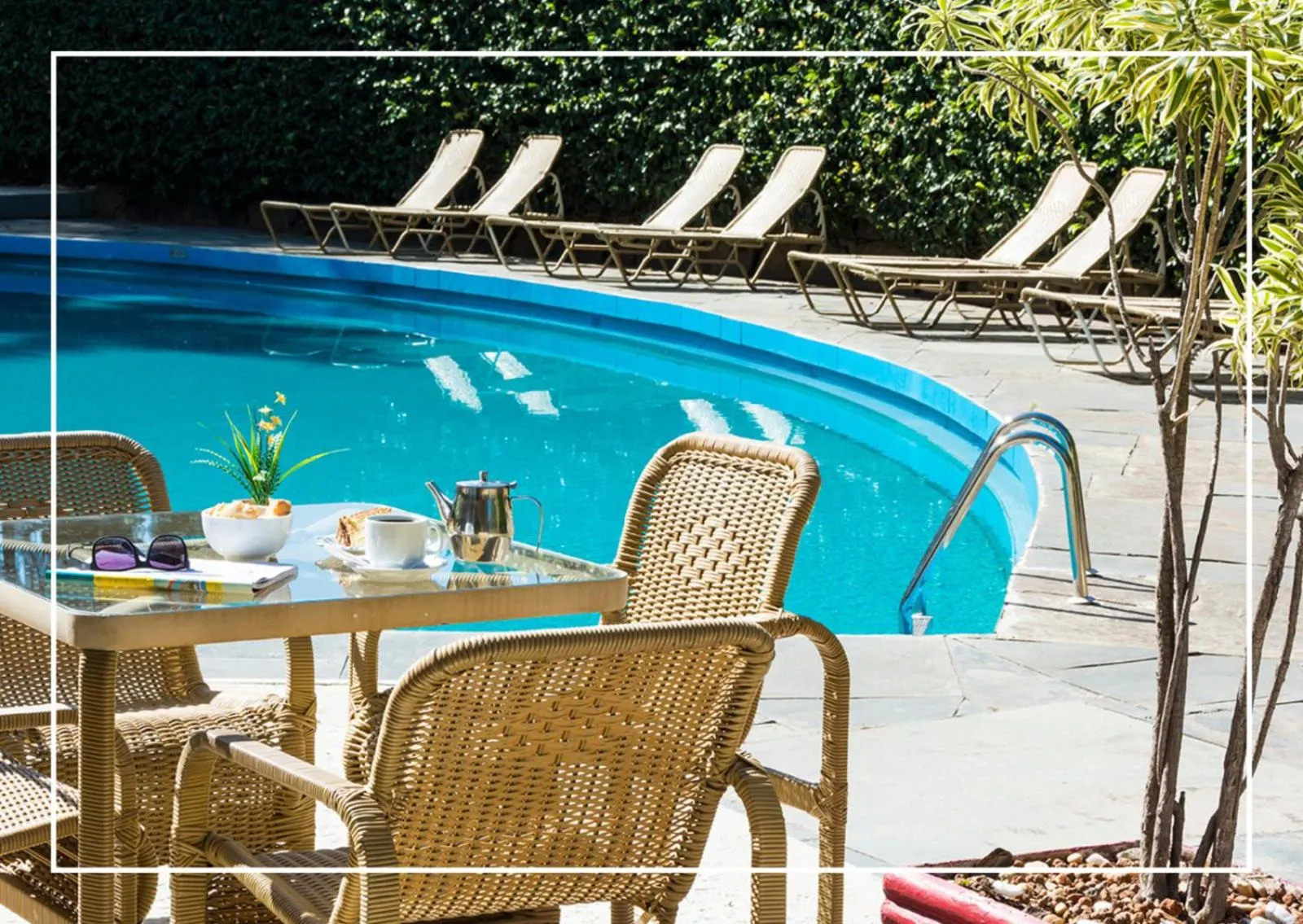 Swimming pool in Hotel Vila Rica Campinas