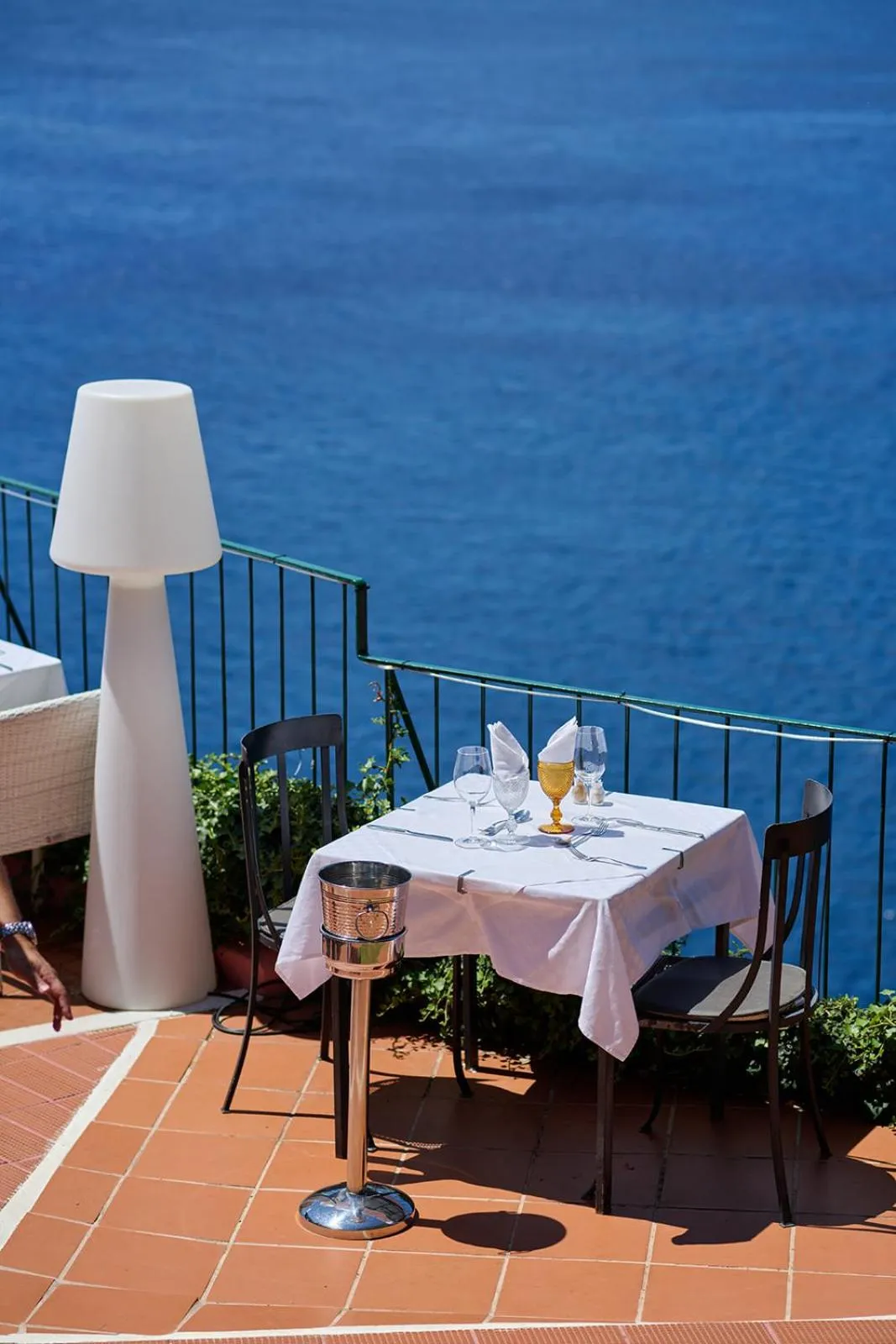 Restaurant/places to eat in Inn & Art Madeira