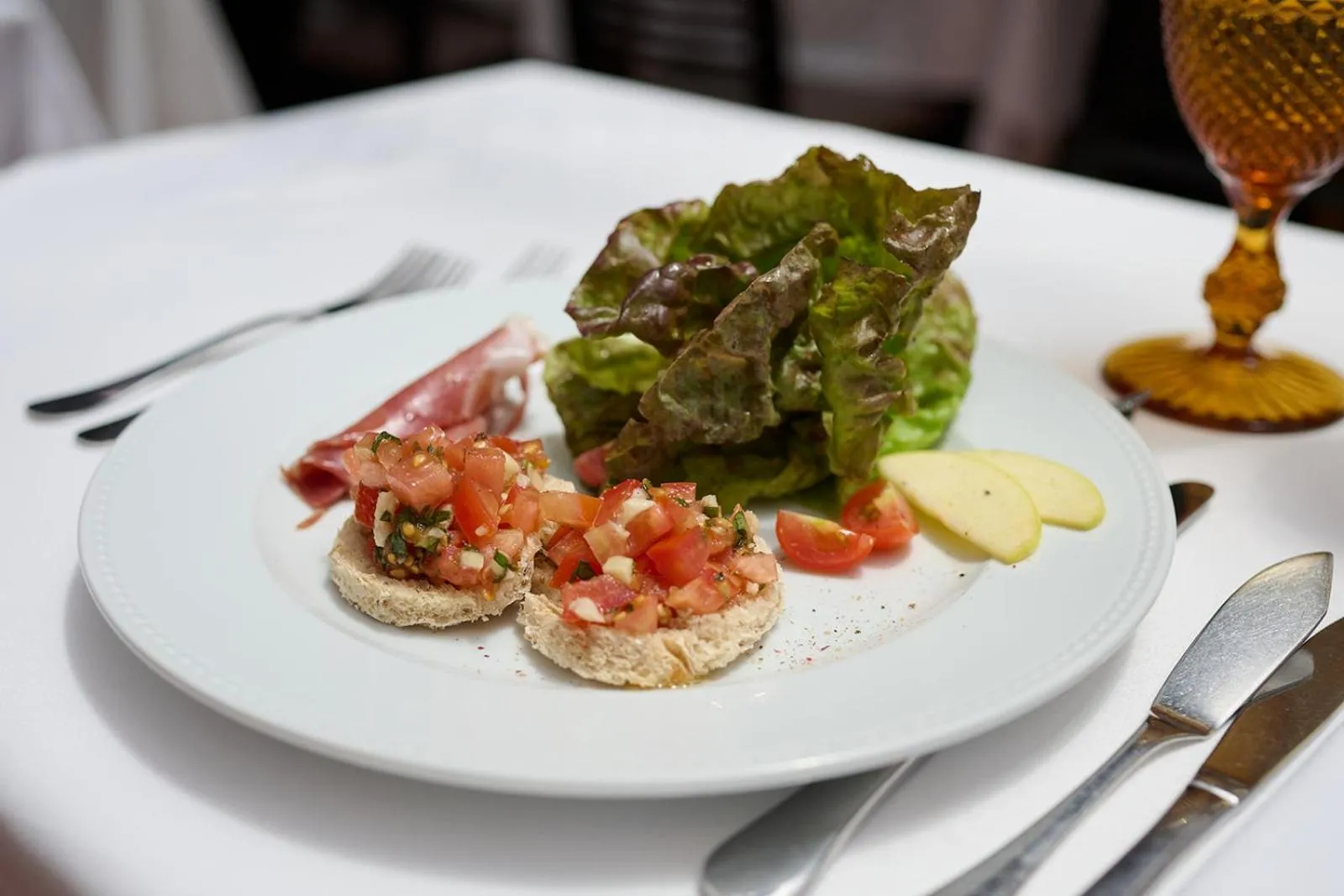 Restaurant/places to eat in Inn & Art Madeira