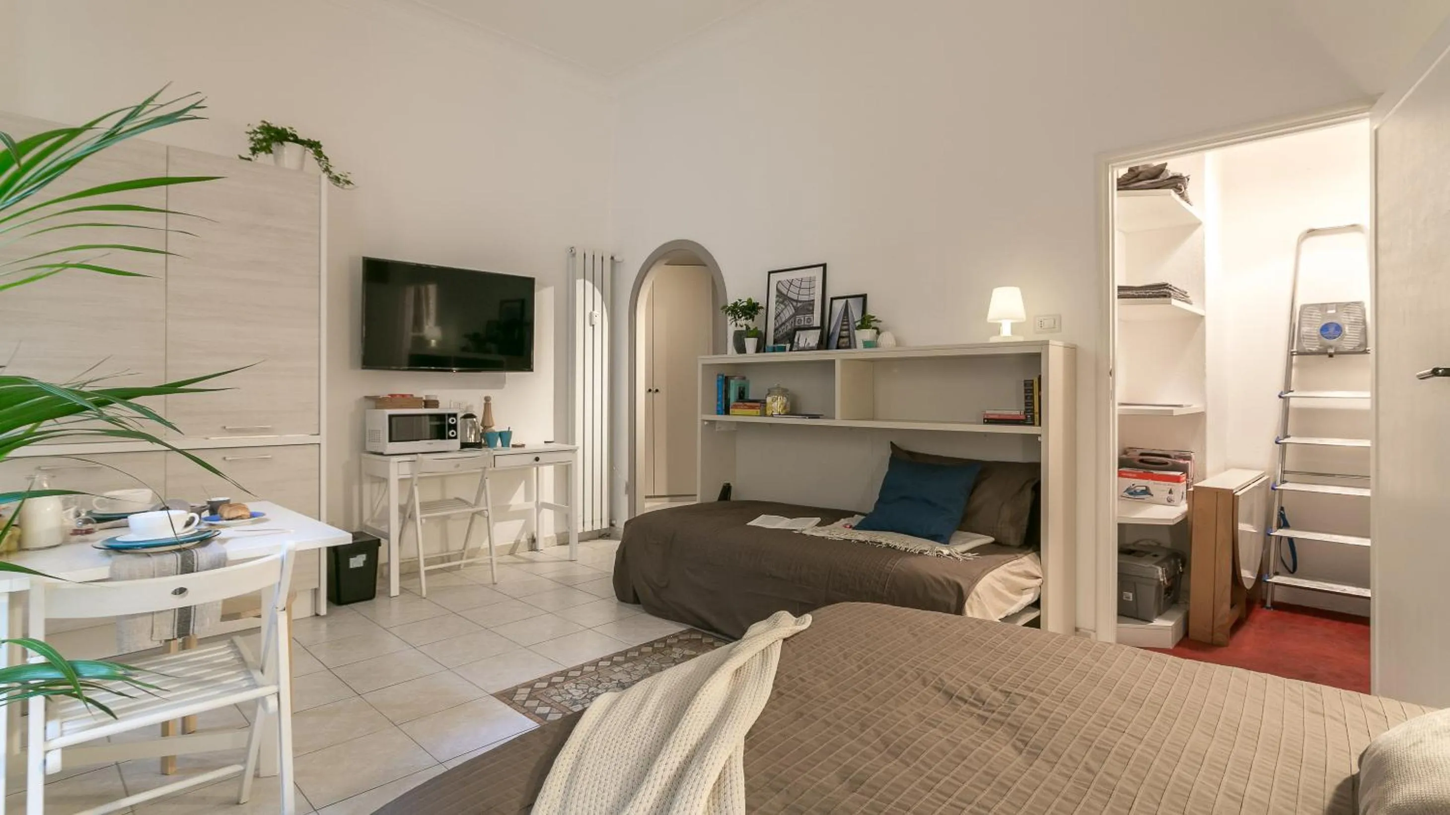 Photo of the whole room in Next Stop - Central Station