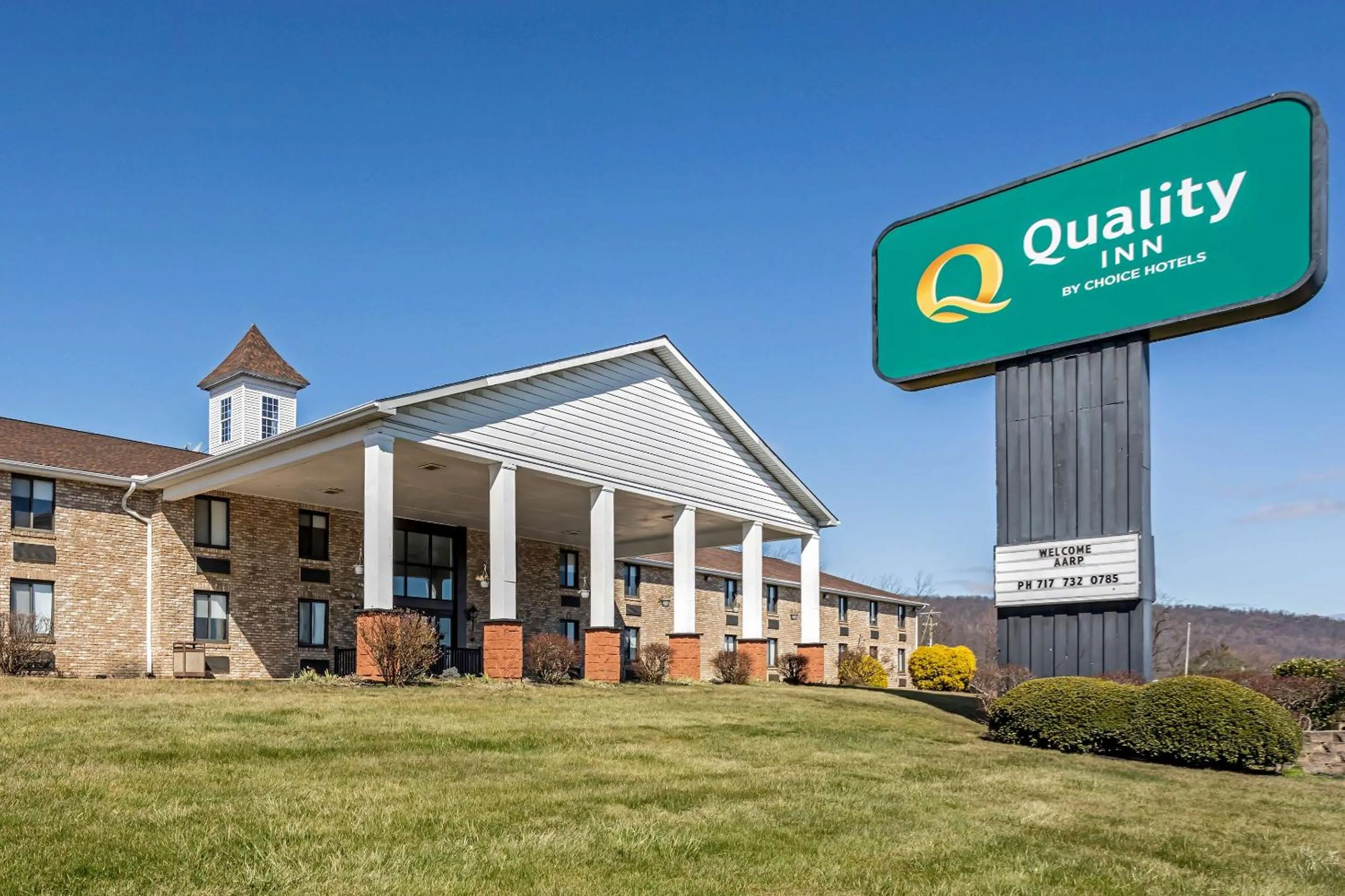 Property building in Quality Inn Enola - Harrisburg