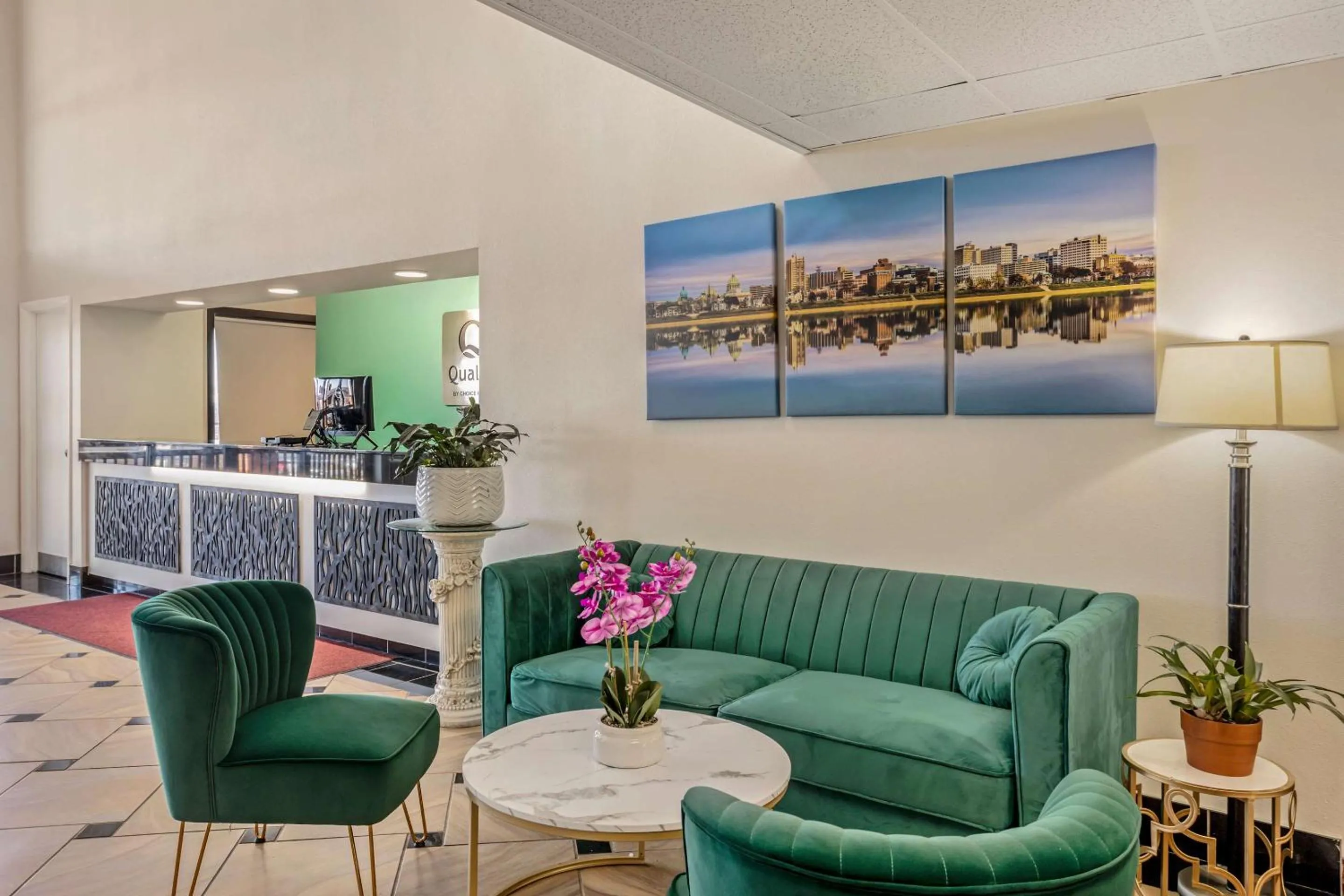 Lobby or reception in Quality Inn Enola - Harrisburg