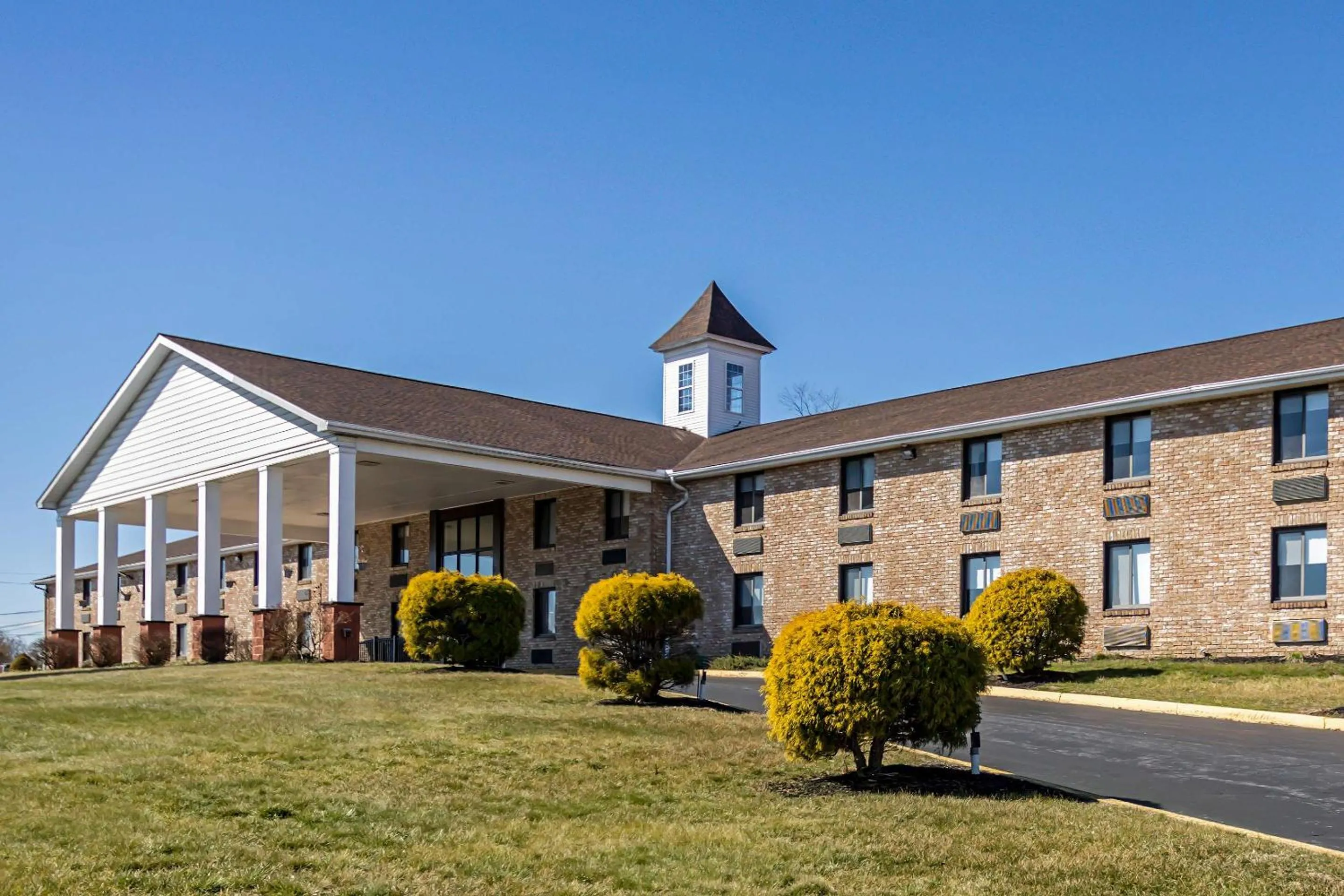 Property building in Quality Inn Enola - Harrisburg