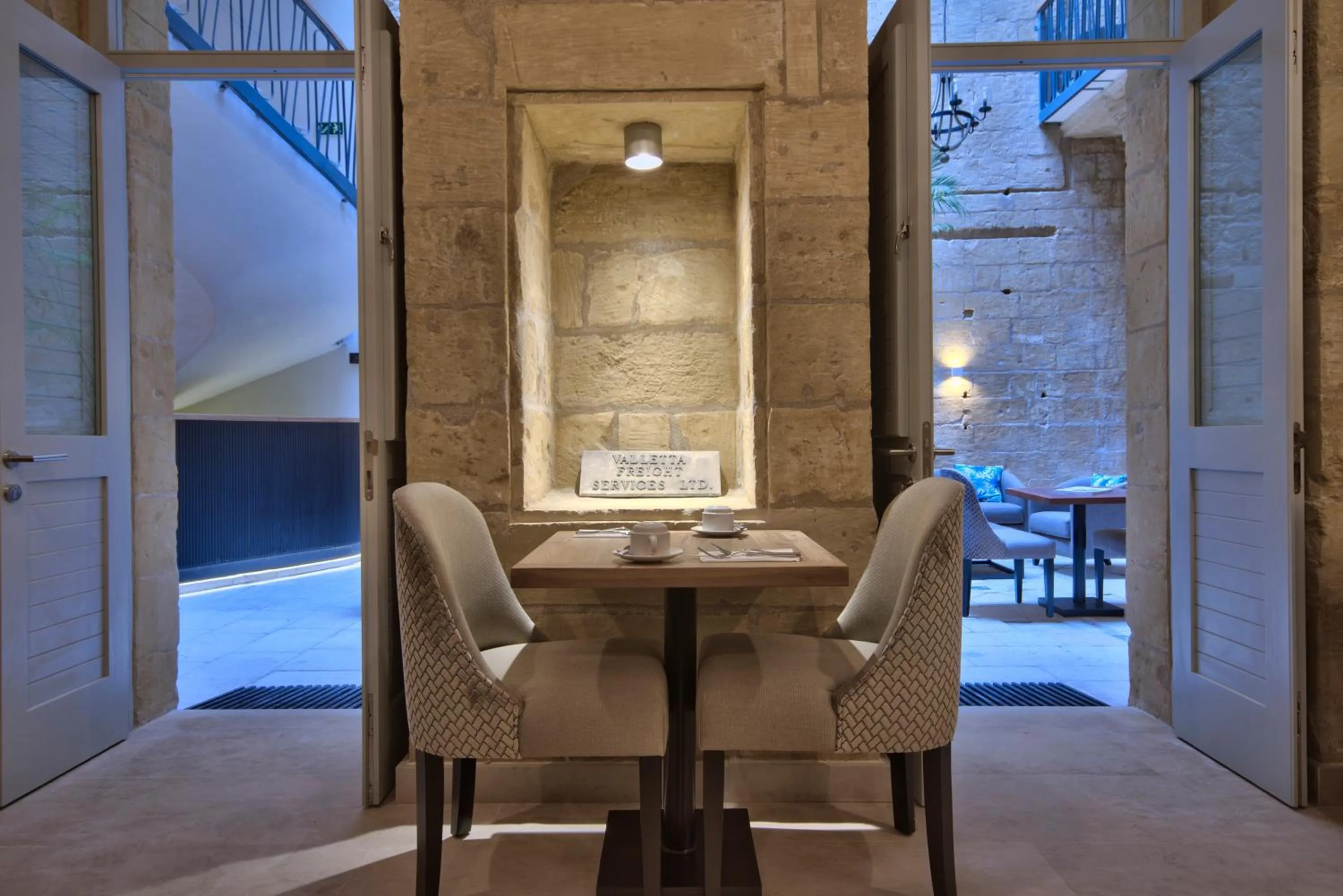 Lounge or bar in 66 Saint Paul's & Spa