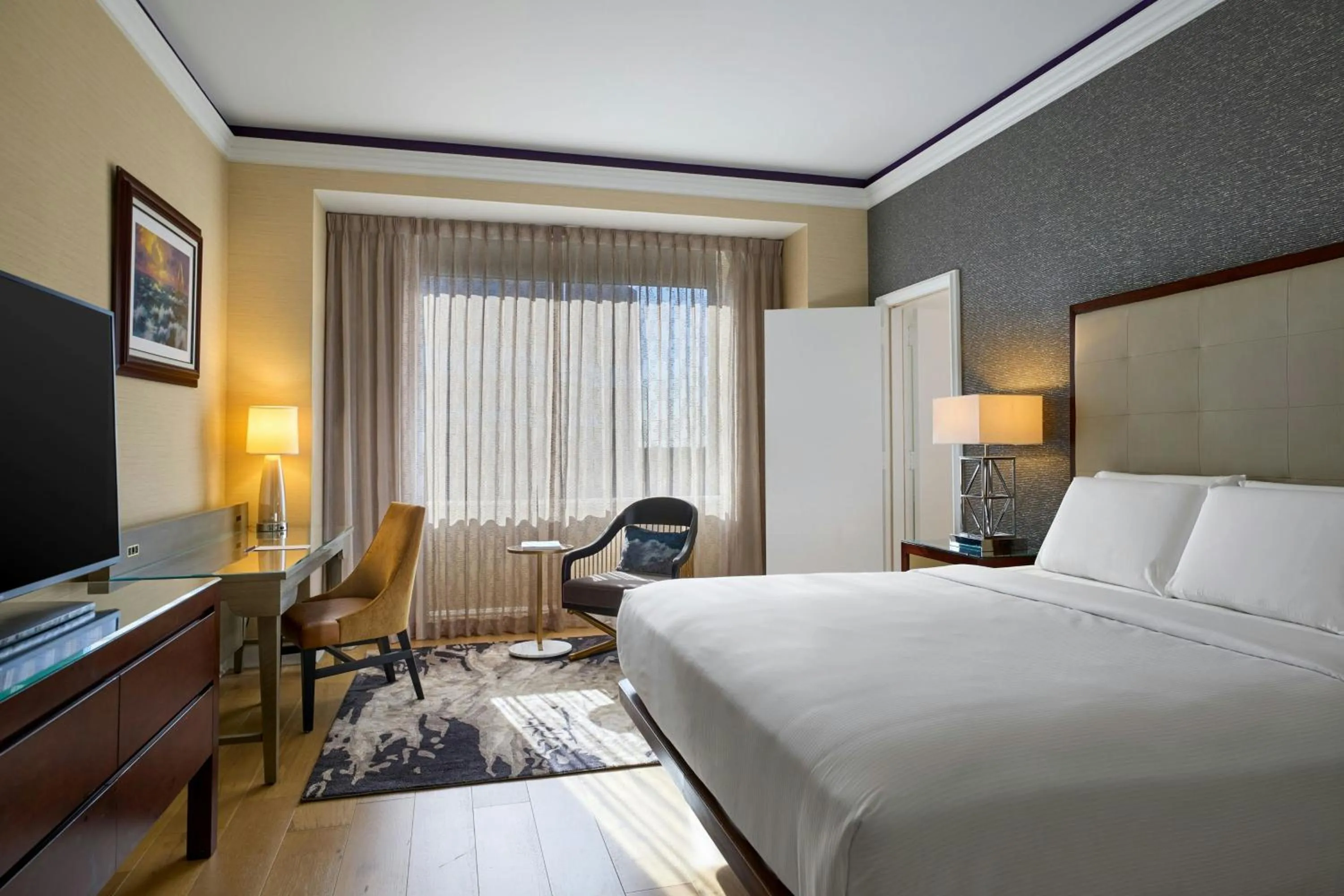 Bedroom, Bed in The Henry, Autograph Collection