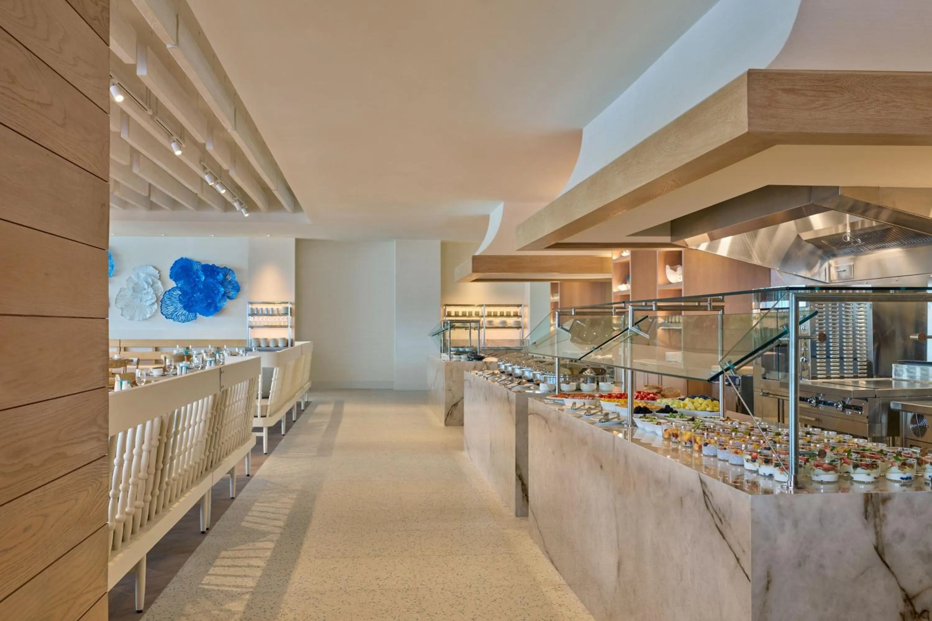 Breakfast in The Westin St Thomas Beach Resort & Spa