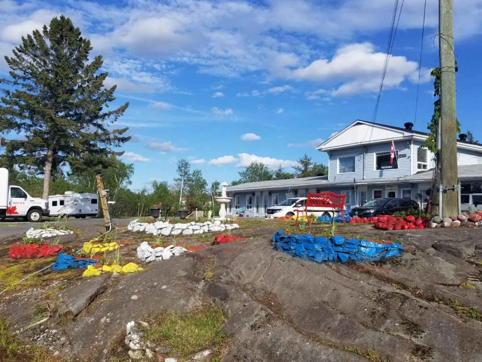 Garden in Norvic Motel
