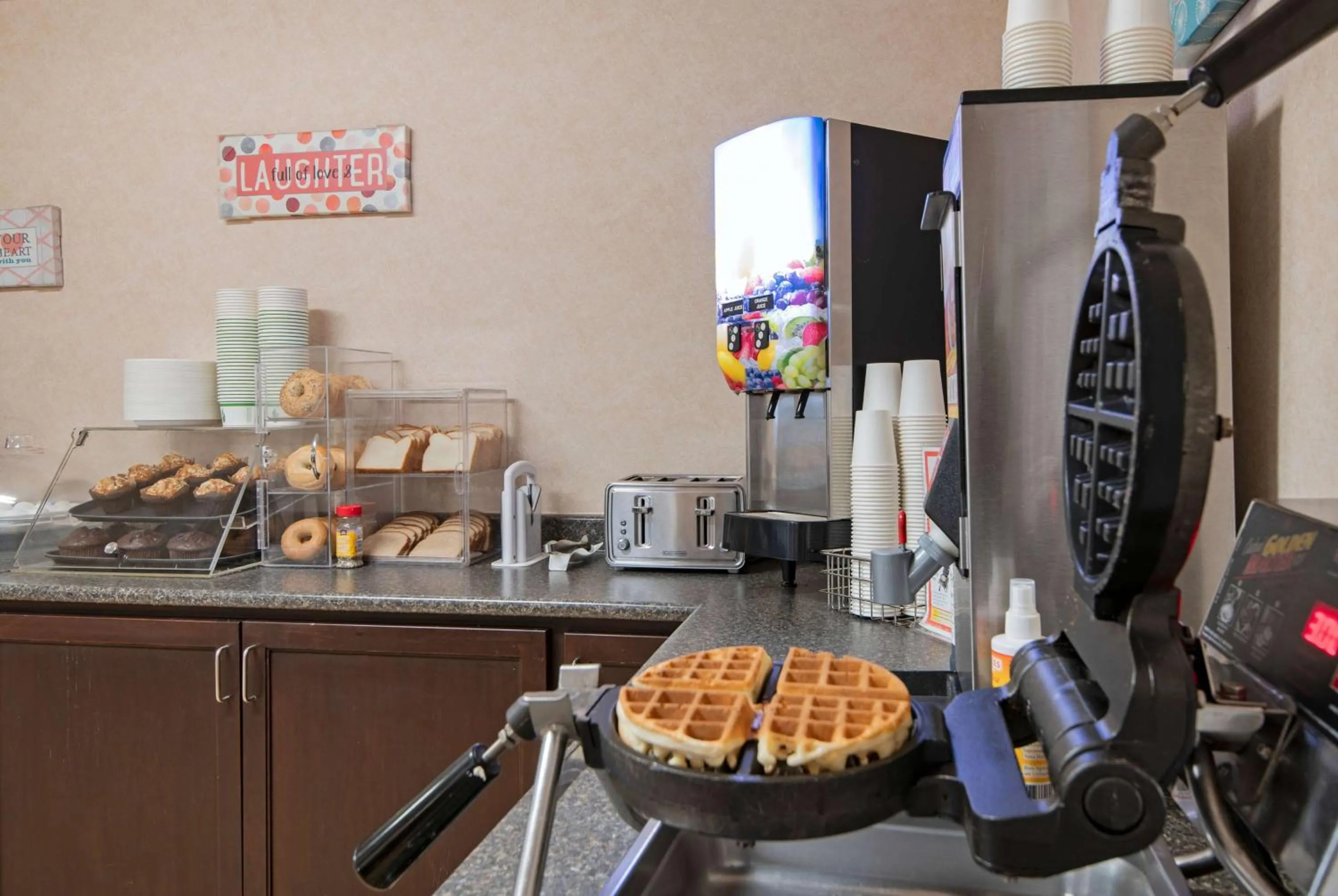 Breakfast in Travelodge by Wyndham Kamloops Mountview