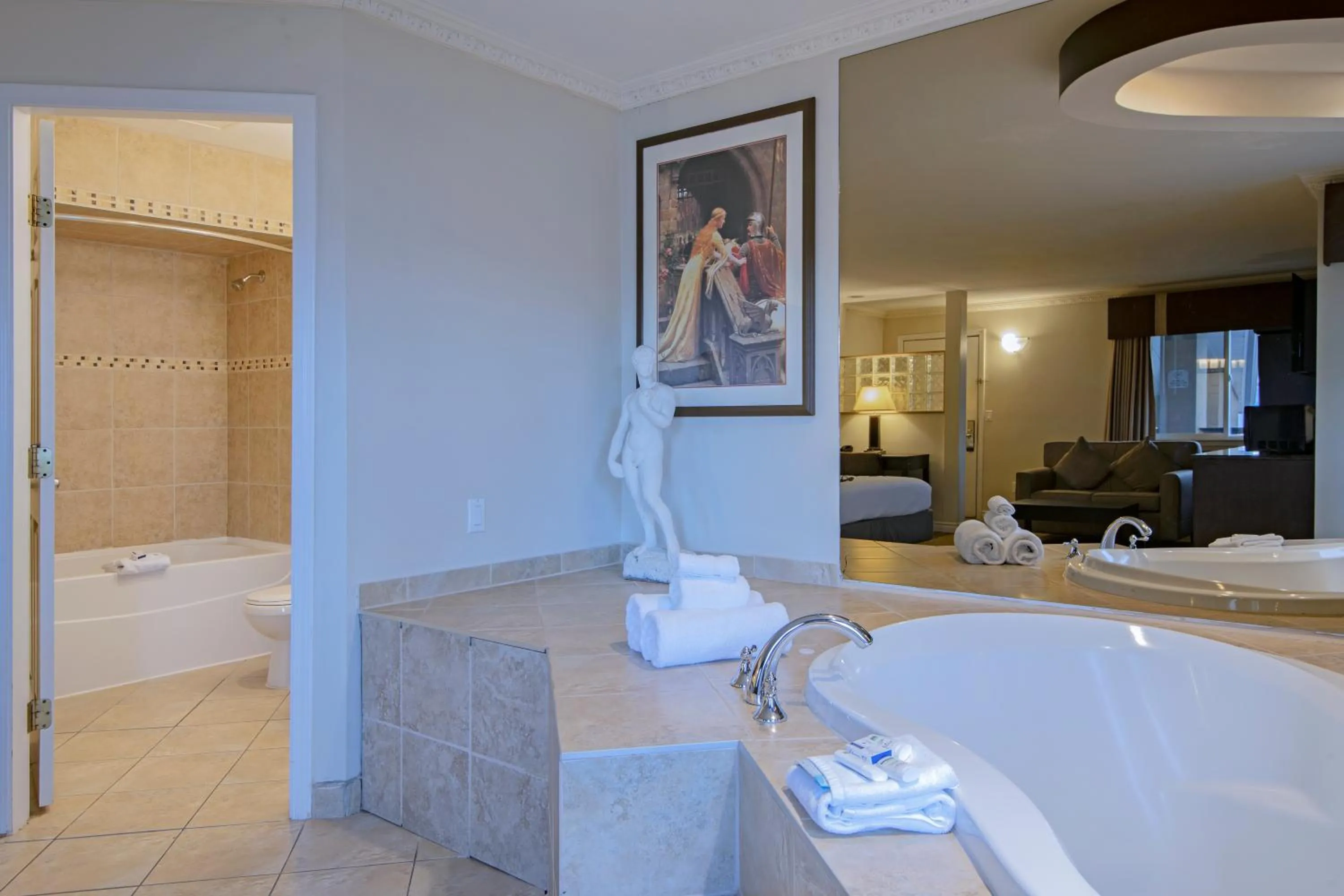 Photo of the whole room in Travelodge by Wyndham Kamloops Mountview