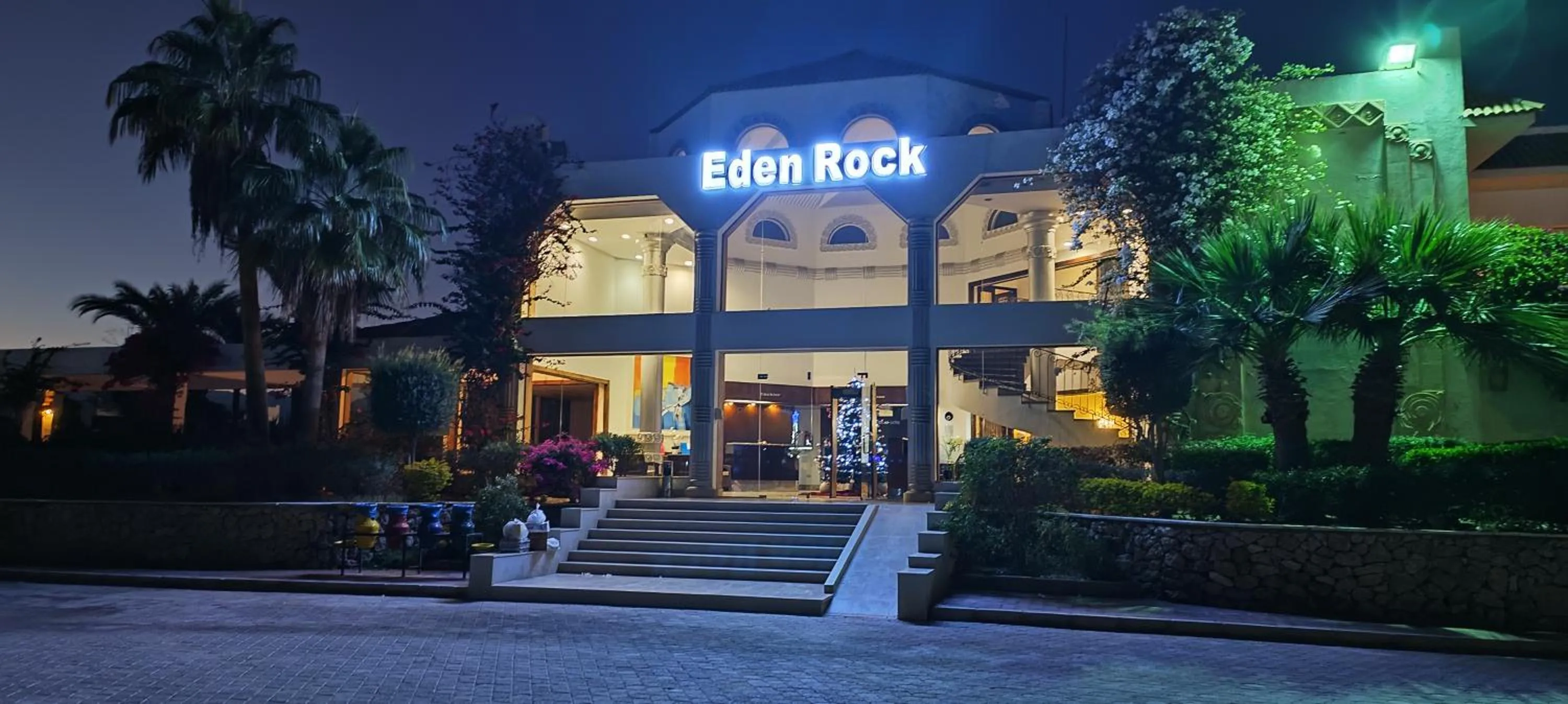 Facade/entrance in Eden Rock Hotel Namaa Bay