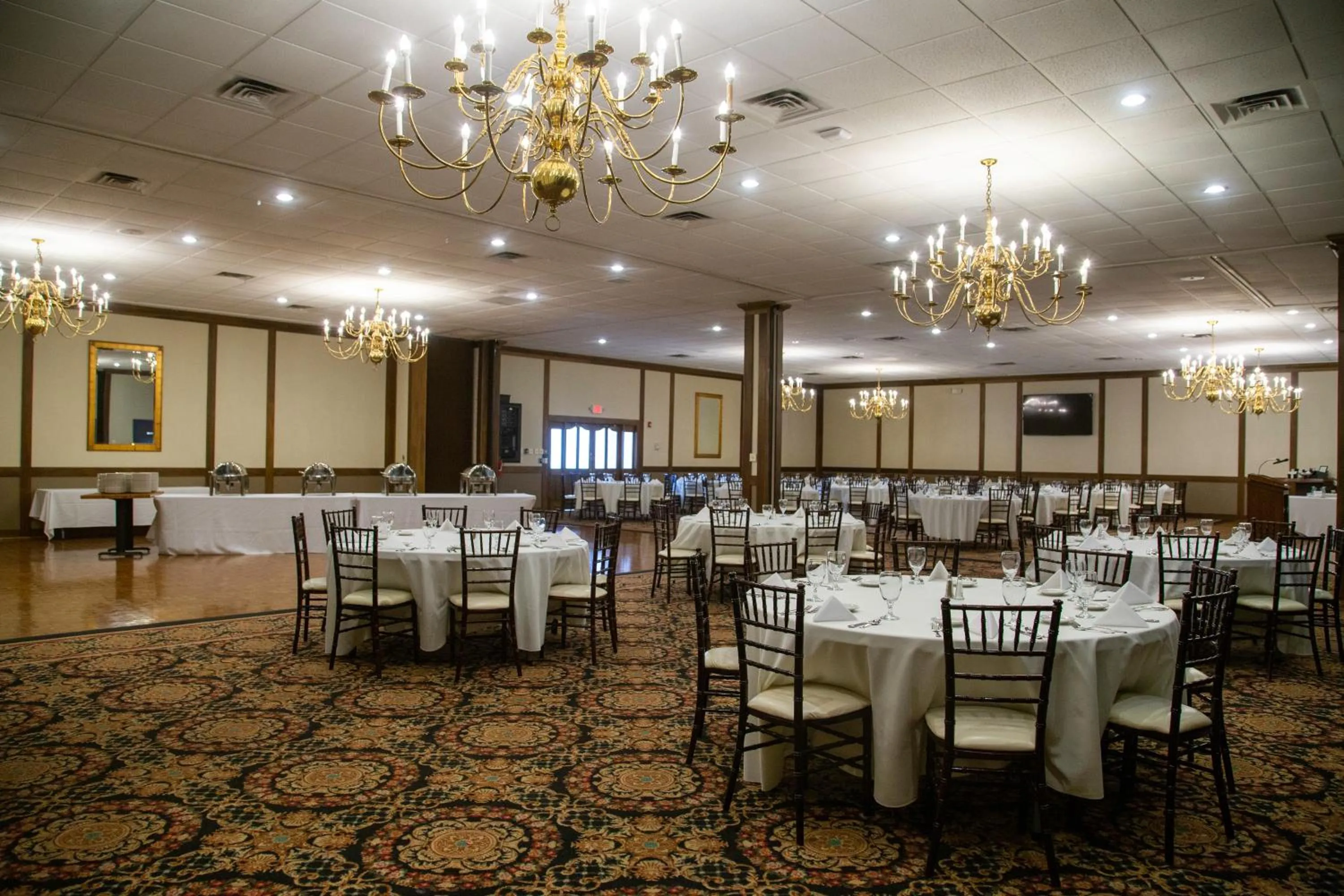 Banquet/Function facilities in The Stables Inn & Suites