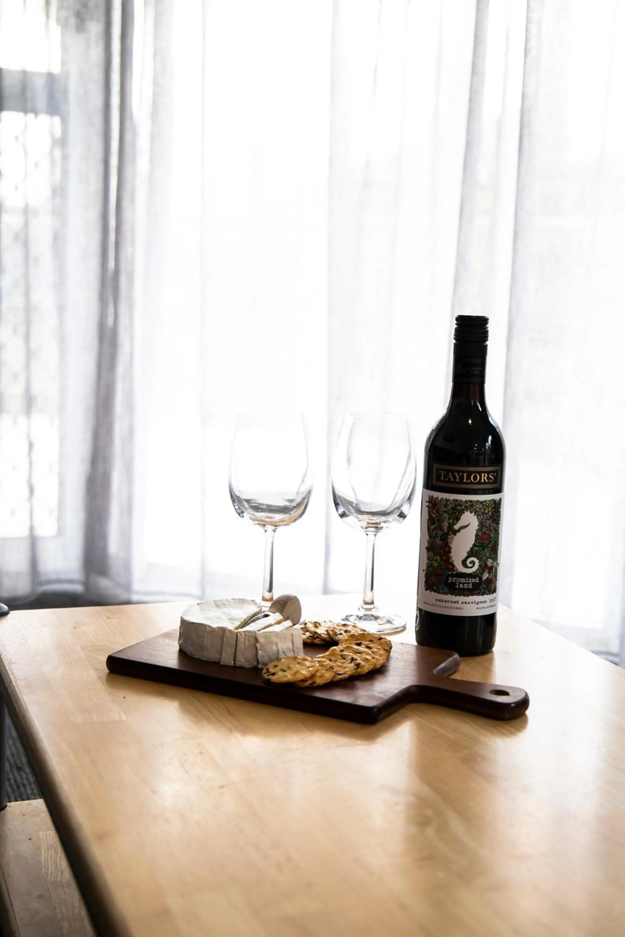 Decorative detail in The Palms Apartments