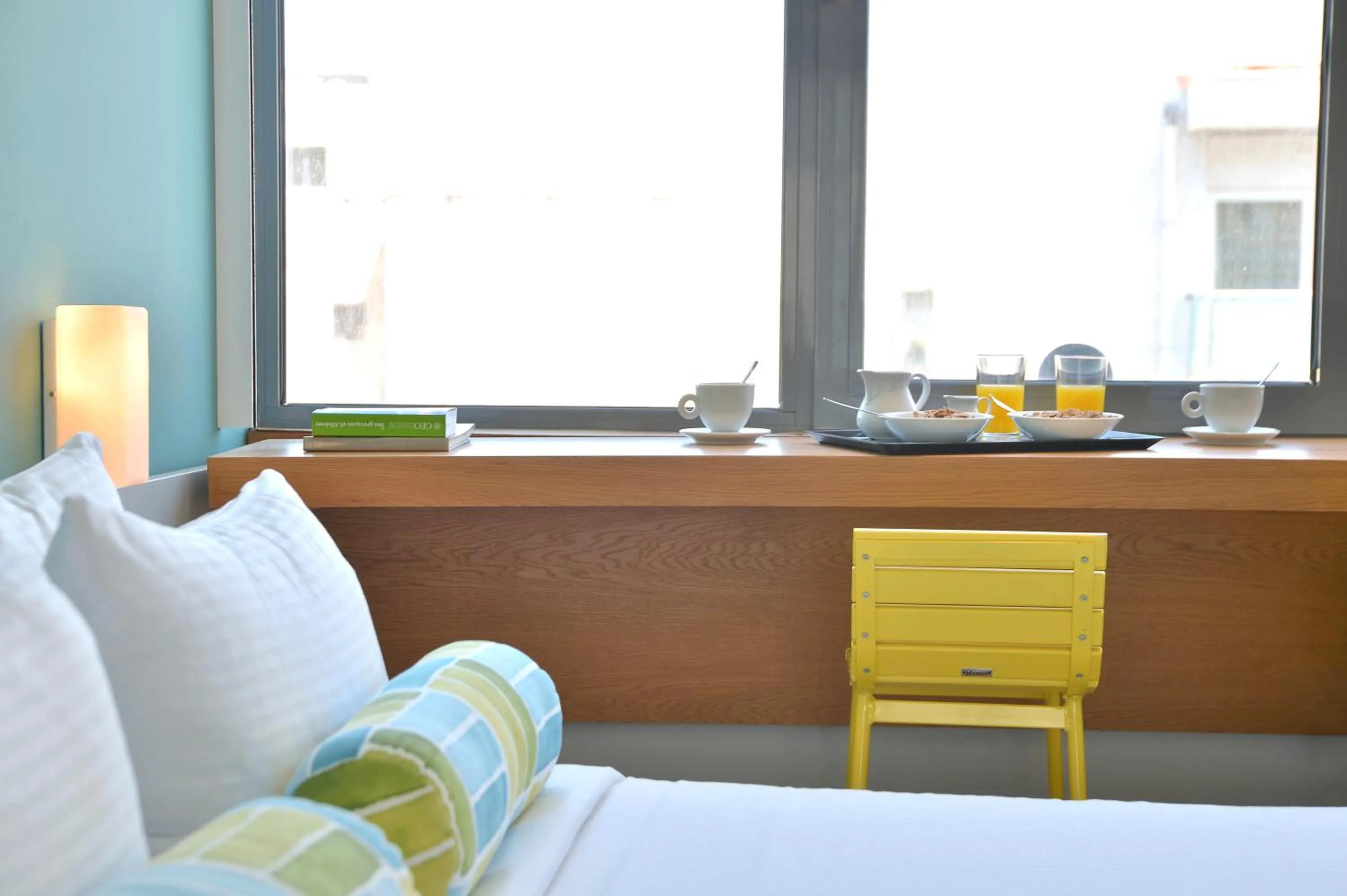 Bed in Athenaeum K 29