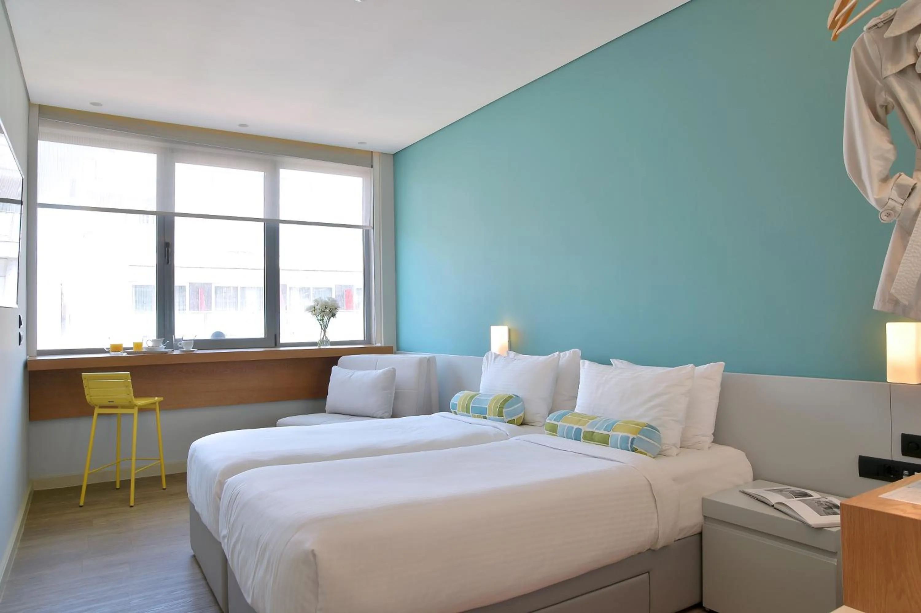 Bed in Athenaeum K 29