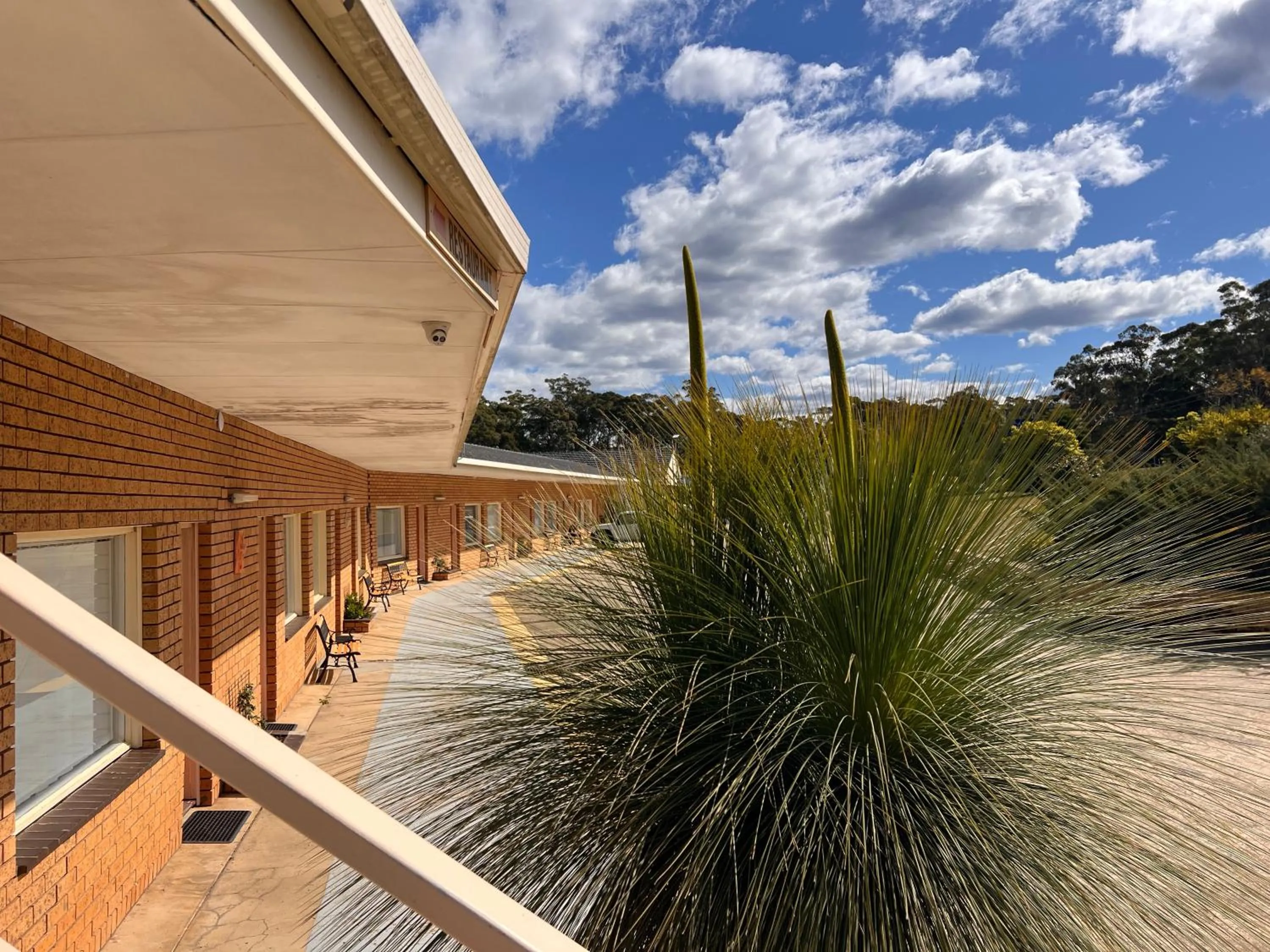 Property building in Bayview Motor Inn