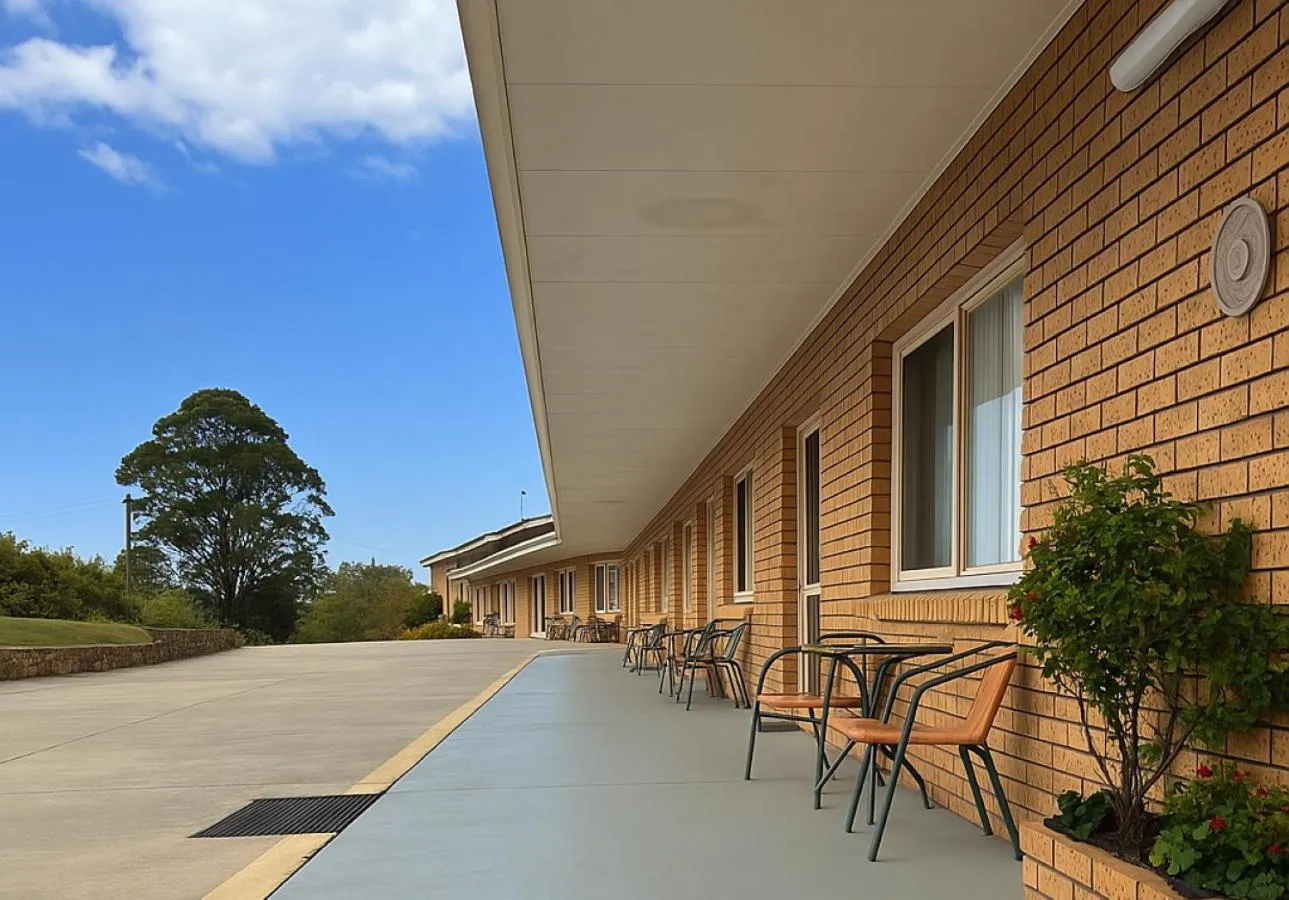 Property building in Bayview Motor Inn