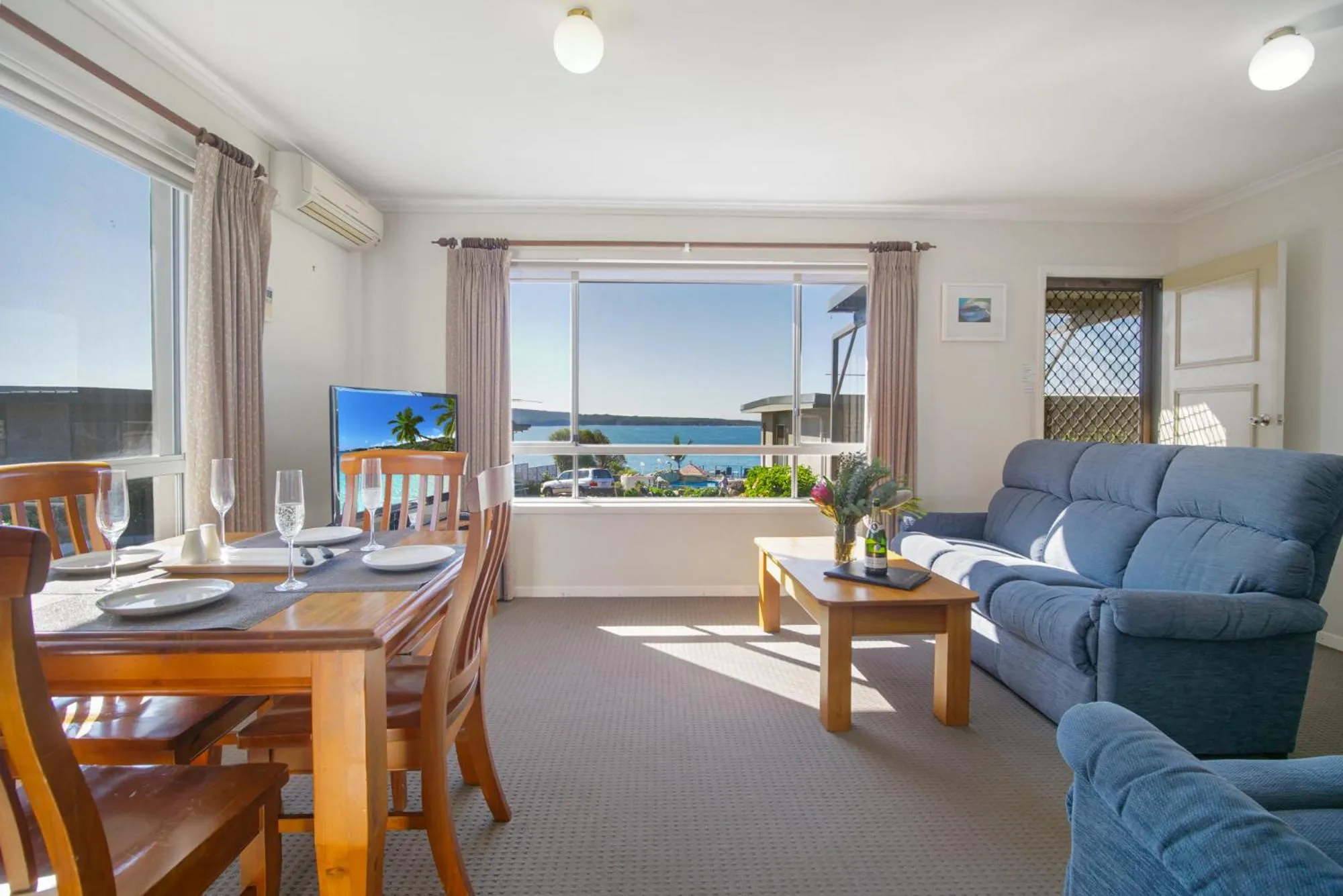 Living room in Eagle Heights Holiday Units