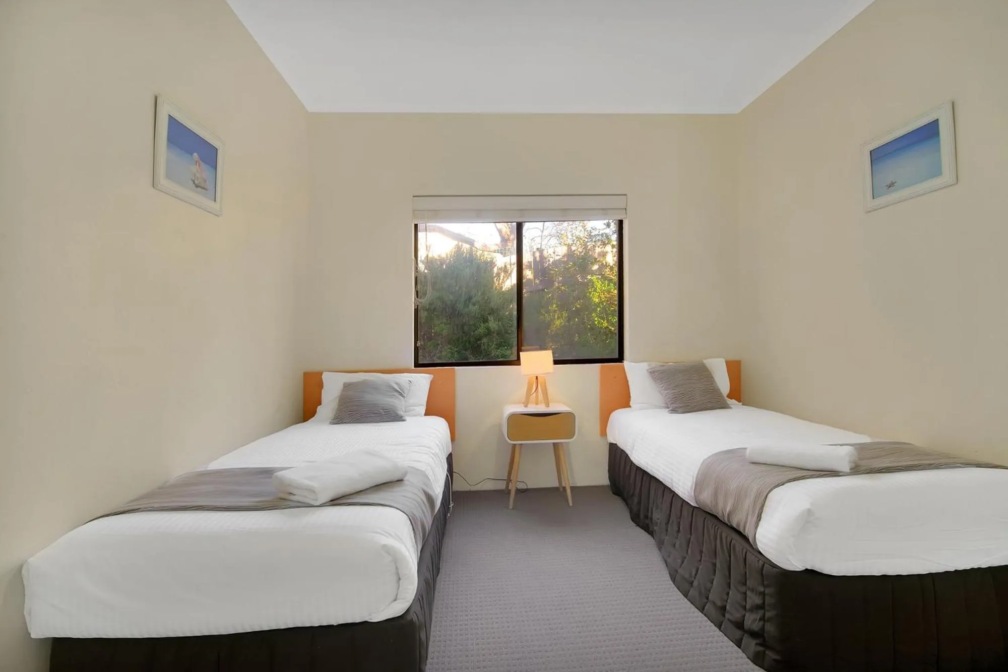 Bedroom, Bed in Eagle Heights Holiday Units