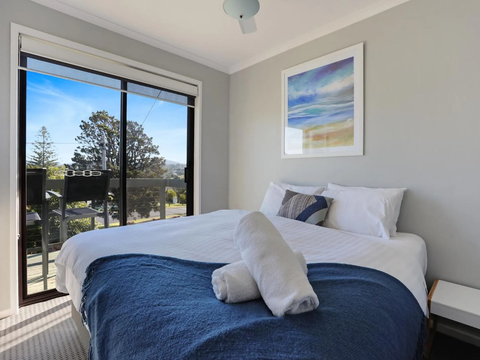 Bed in Eagle Heights Holiday Units