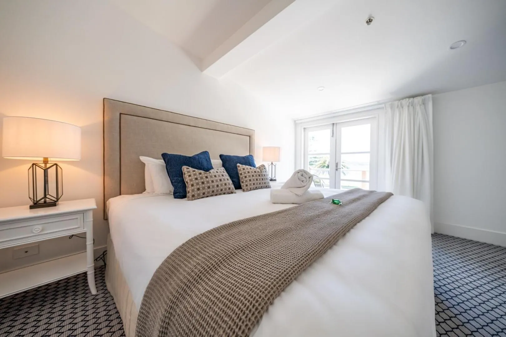 Bedroom, Bed in Seahorse Inn Hotel & Villas