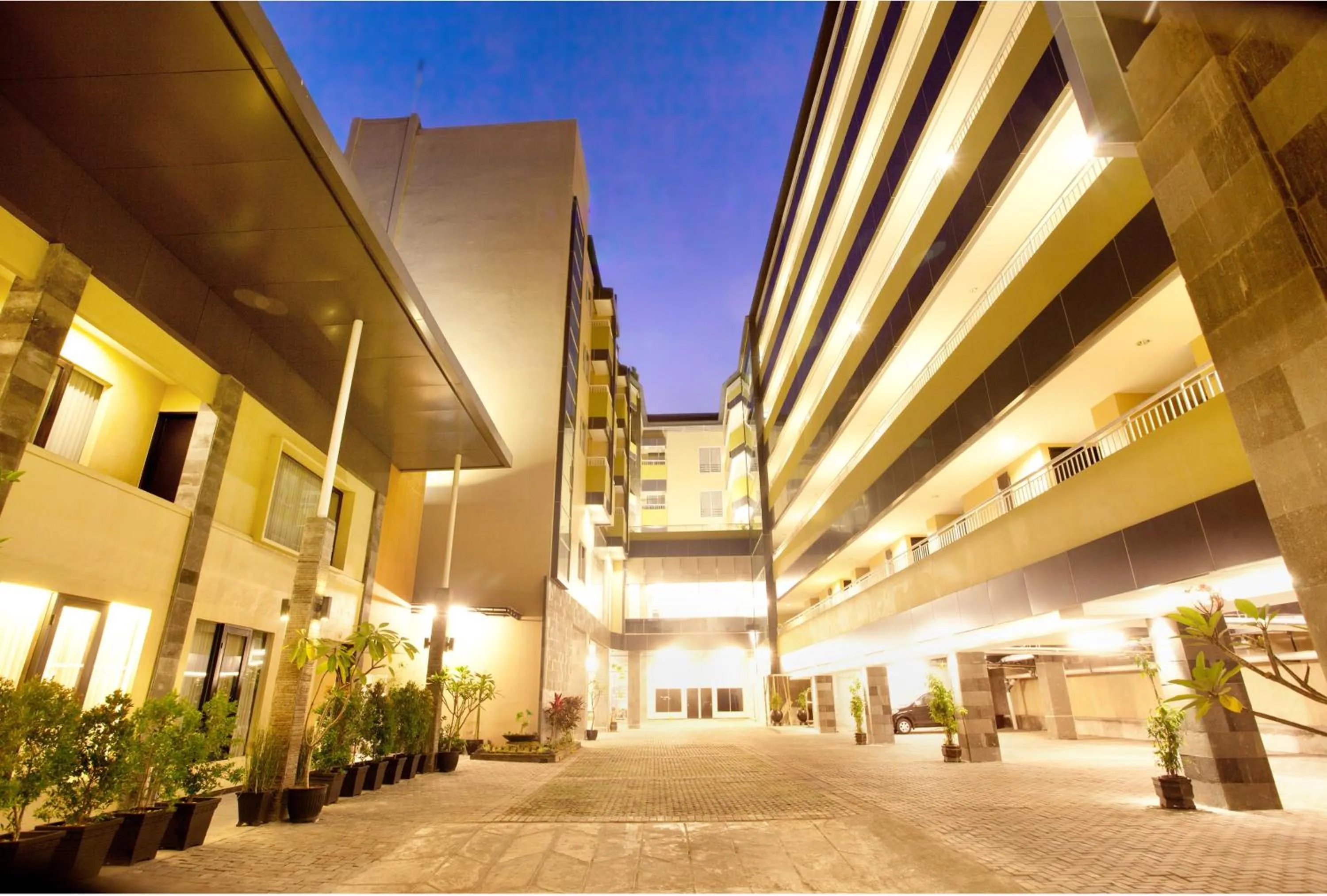 Facade/entrance in Grage Jogja Hotel