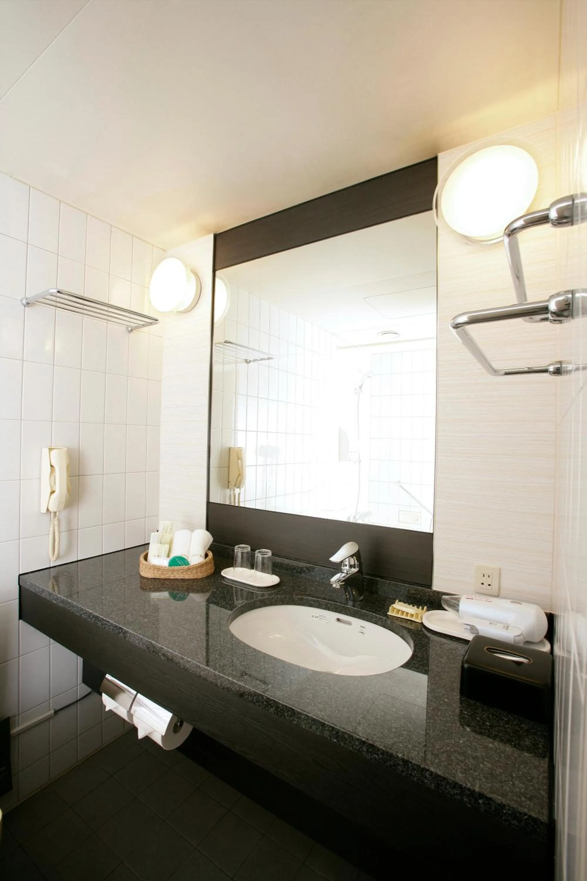 Toilet in Nagoya Tokyu Hotel