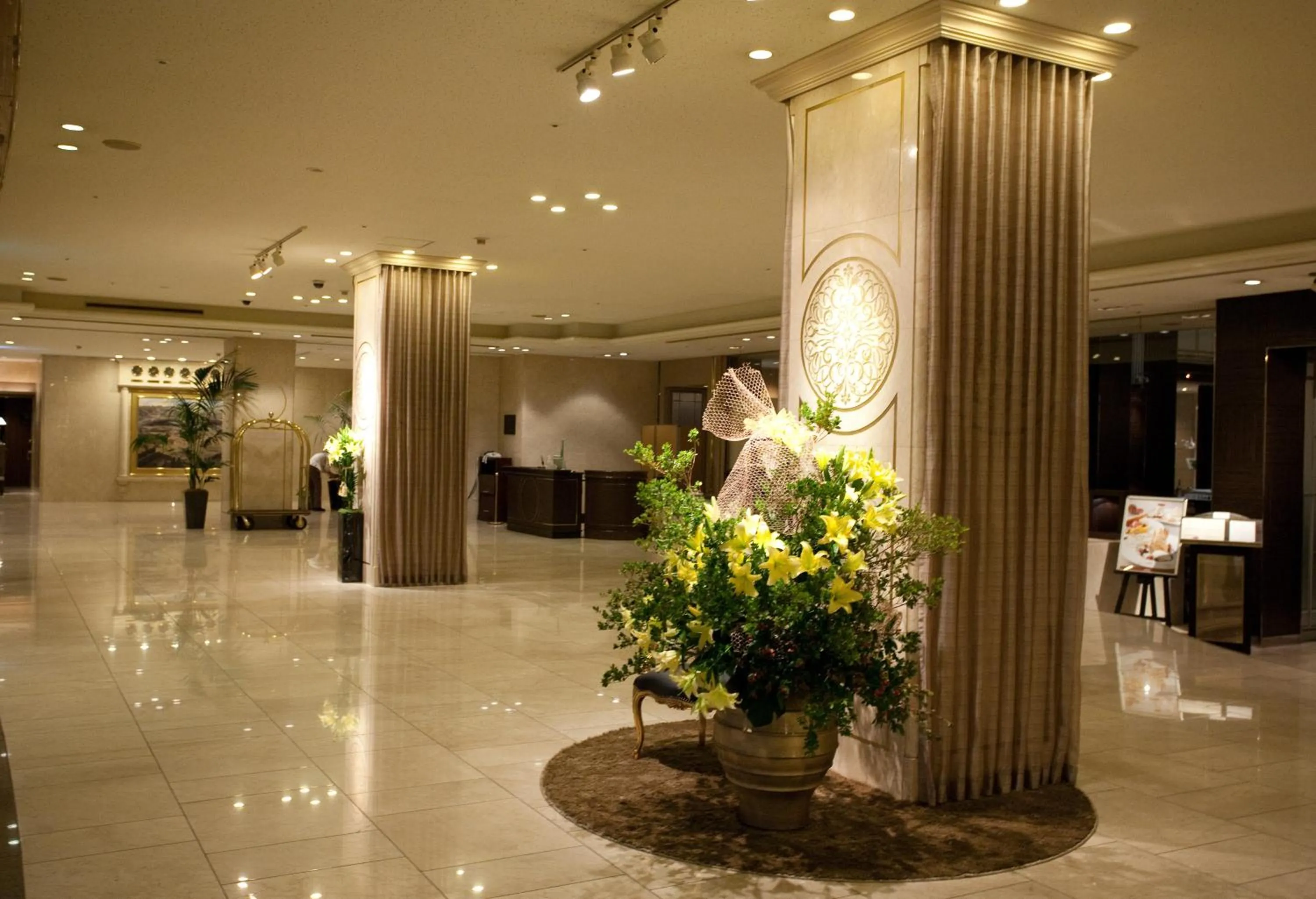 Lobby or reception in Nagoya Tokyu Hotel