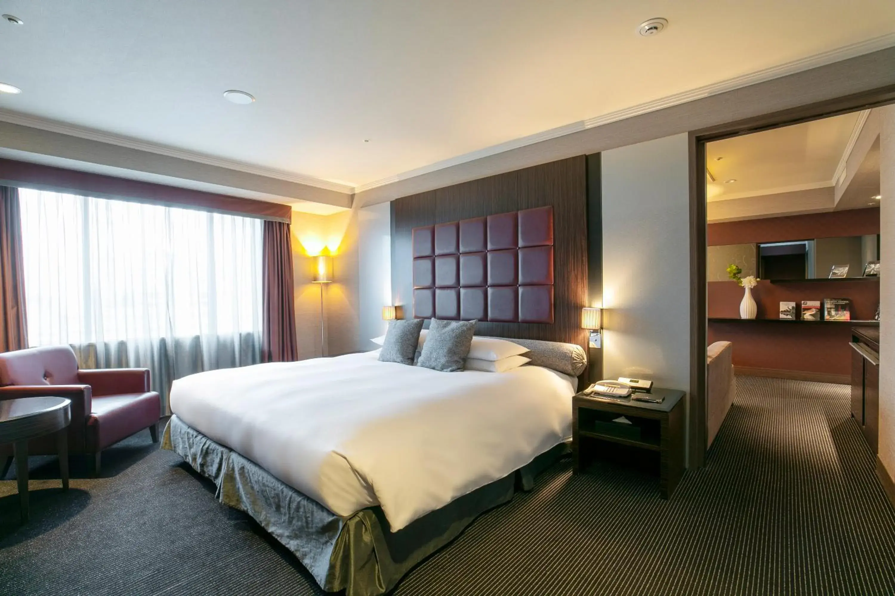 Corner Suite Double Room - Non-Smoking in Nagoya Tokyu Hotel Corner Suite Double Room - Non-Smoking in Nagoya Tokyu Hotel