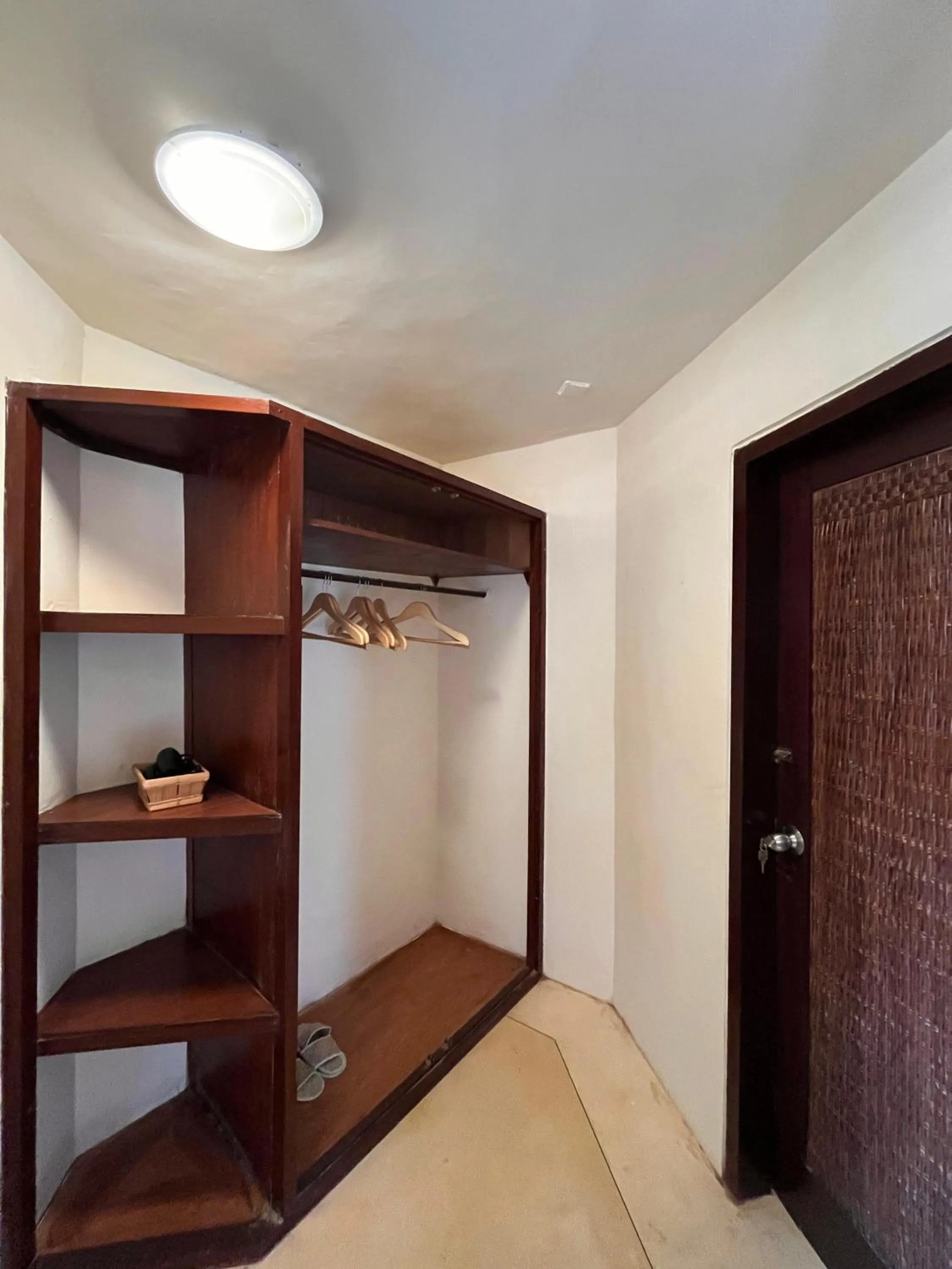 wardrobe, Bed in Visakha Sanur by Puri Signatures
