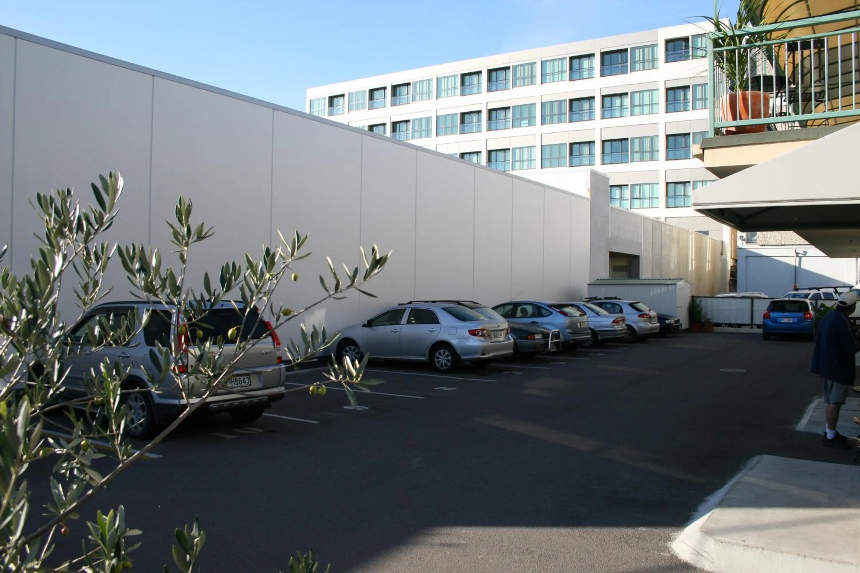 Facade/entrance in Astray Motel