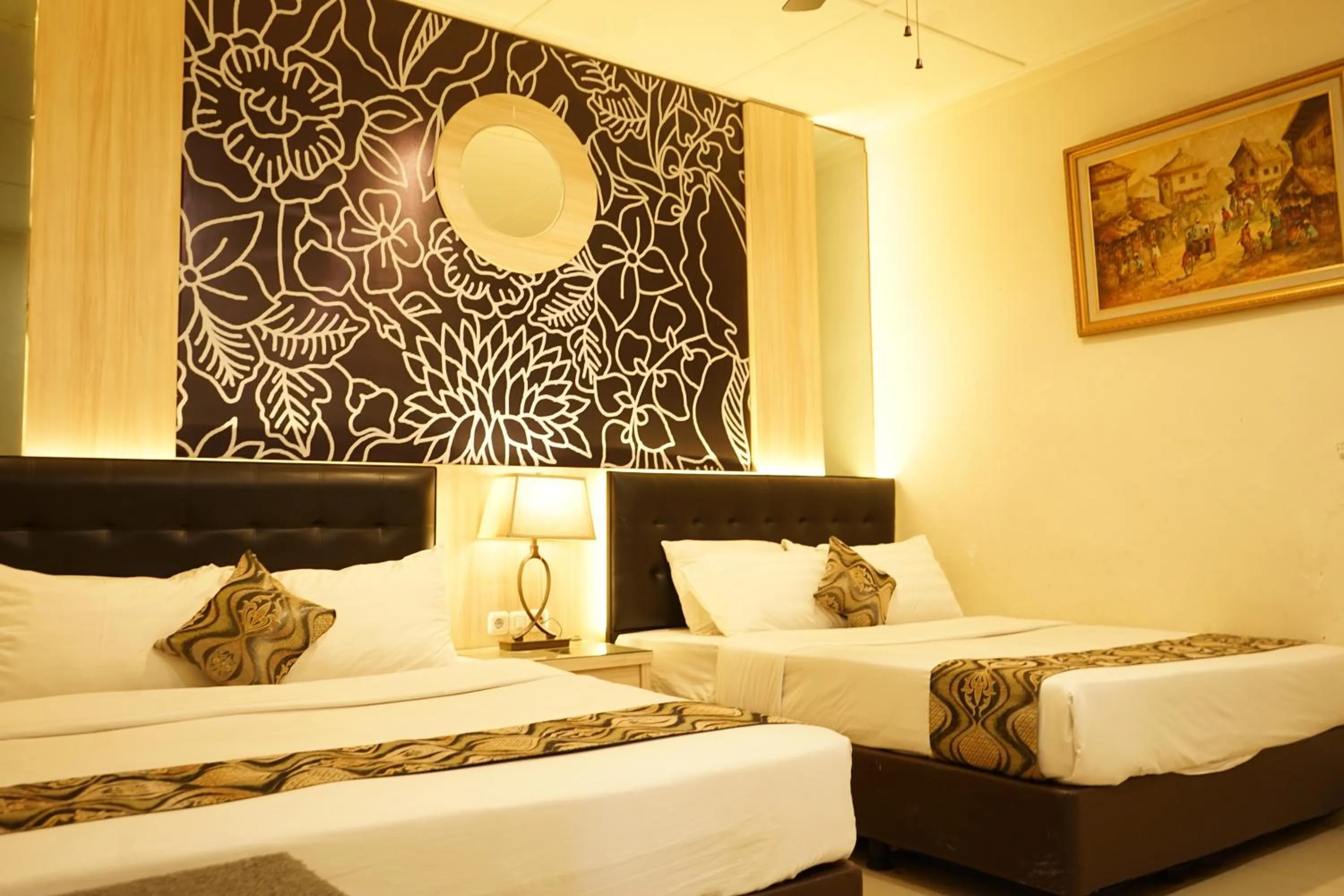 Bed in Hotel Indah Palace Tawangmangu